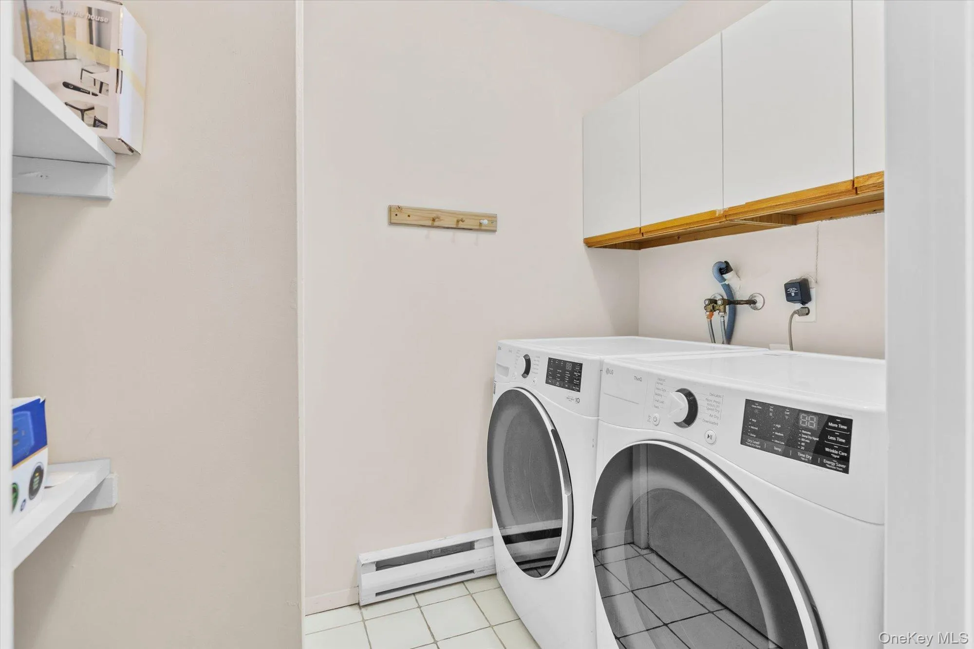 97 Revere Drive, Islip, NY, 2 Bedrooms Bedrooms, 5 Rooms Rooms,1 BathroomBathrooms,Residential,For Rent,Revere,0,1048448 97 Revere Drive, Islip, NY, 2 Bedrooms Bedrooms, 5 Rooms Rooms,1 BathroomBathrooms,Residential,For Rent,Revere,0,1048448