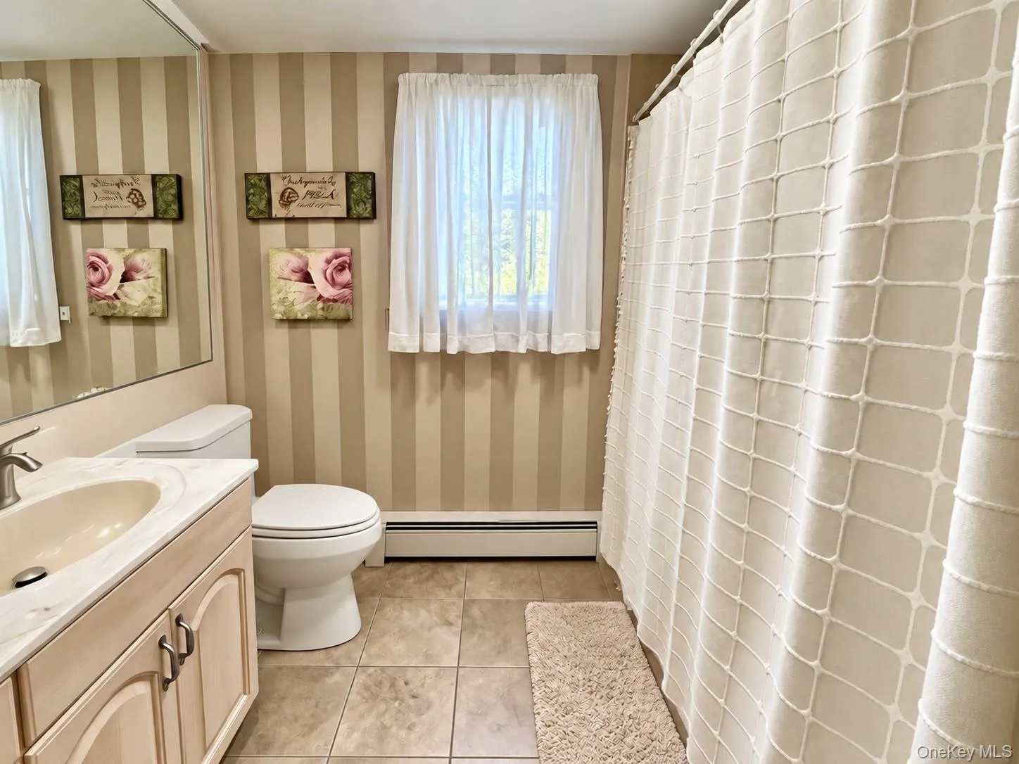 32 Pine Street, Brookhaven, NY, 3 Bedrooms Bedrooms, 7 Rooms Rooms,2 BathroomsBathrooms,Residential,For Rent,Pine,0,1048449 32 Pine Street, Brookhaven, NY, 3 Bedrooms Bedrooms, 7 Rooms Rooms,2 BathroomsBathrooms,Residential,For Rent,Pine,0,1048449