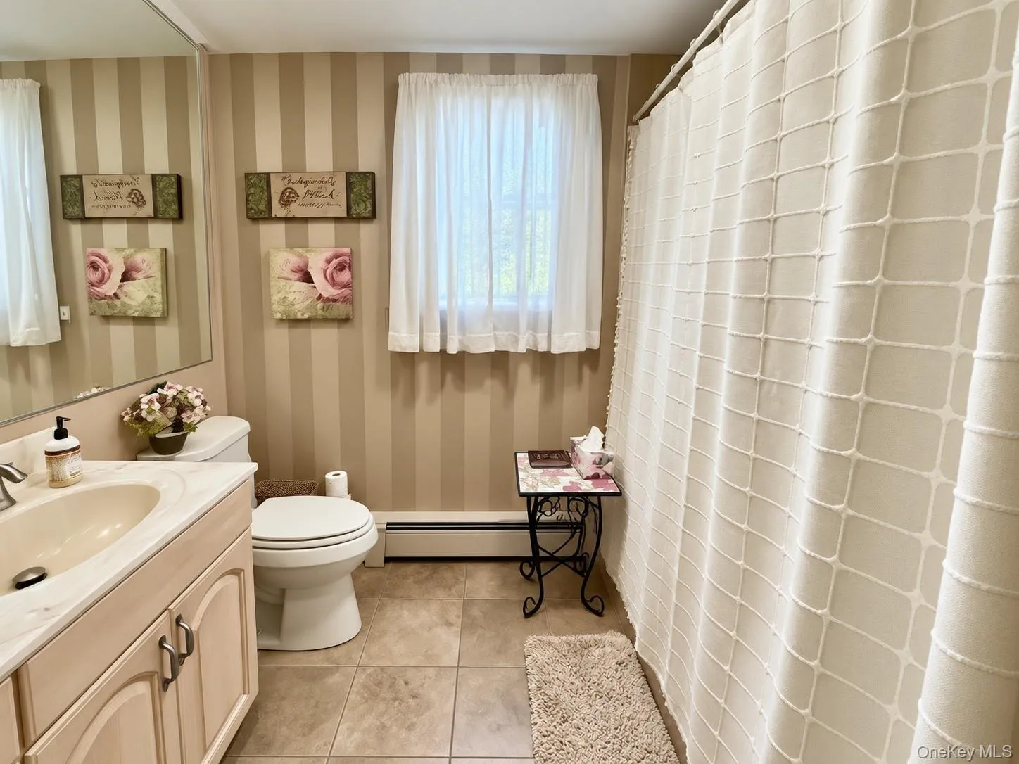 32 Pine Street, Brookhaven, NY, 3 Bedrooms Bedrooms, 7 Rooms Rooms,2 BathroomsBathrooms,Residential,For Rent,Pine,0,1048449 32 Pine Street, Brookhaven, NY, 3 Bedrooms Bedrooms, 7 Rooms Rooms,2 BathroomsBathrooms,Residential,For Rent,Pine,0,1048449