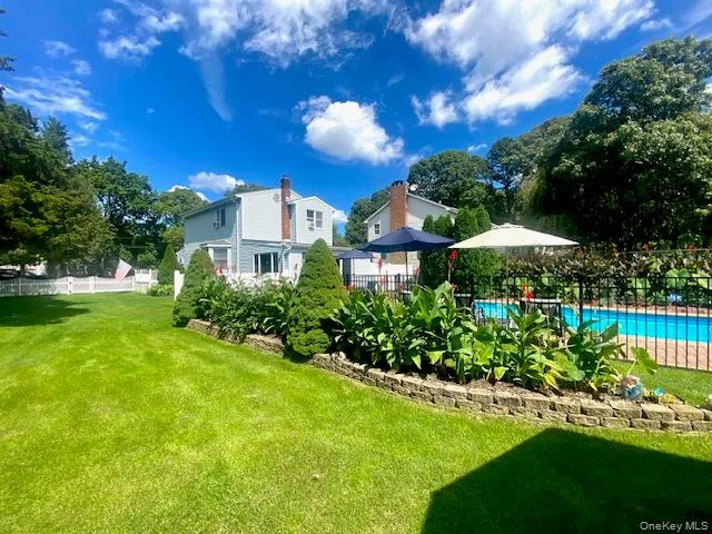 32 Pine Street, Brookhaven, NY, 3 Bedrooms Bedrooms, 7 Rooms Rooms,2 BathroomsBathrooms,Residential,For Rent,Pine,0,1048449 32 Pine Street, Brookhaven, NY, 3 Bedrooms Bedrooms, 7 Rooms Rooms,2 BathroomsBathrooms,Residential,For Rent,Pine,0,1048449
