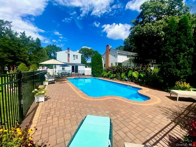 32 Pine Street, Brookhaven, NY, 3 Bedrooms Bedrooms, 7 Rooms Rooms,2 BathroomsBathrooms,Residential,For Rent,Pine,0,1048449 32 Pine Street, Brookhaven, NY, 3 Bedrooms Bedrooms, 7 Rooms Rooms,2 BathroomsBathrooms,Residential,For Rent,Pine,0,1048449
