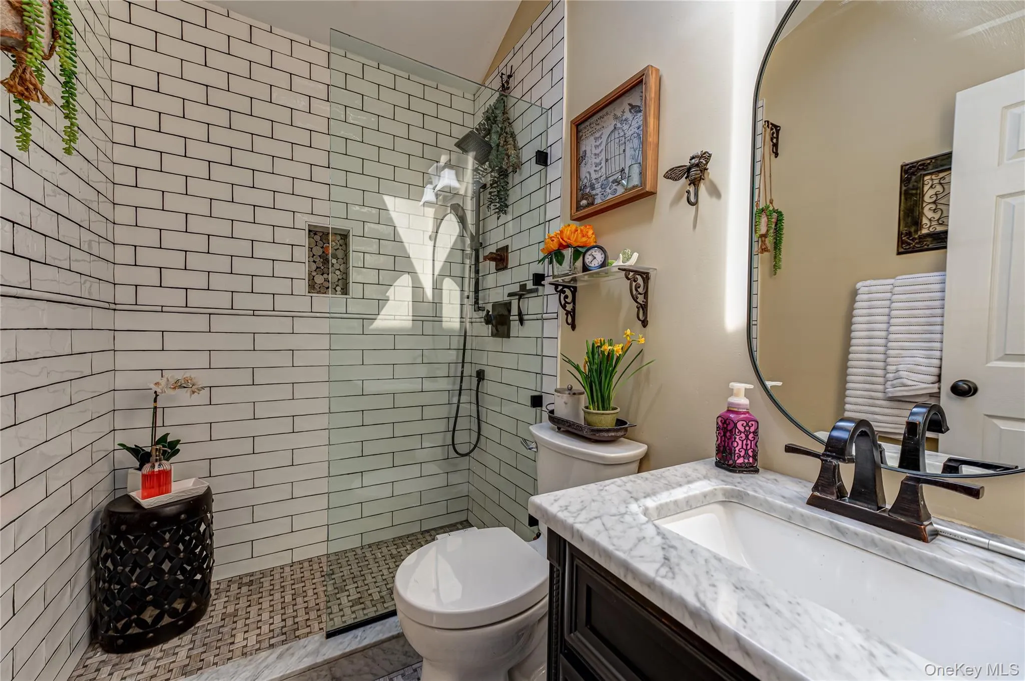 10 Stonehurst Circle, Brookhaven, NY, 3 Bedrooms Bedrooms, 7 Rooms Rooms,2 BathroomsBathrooms,Residential,For Rent,Stonehurst,0,1048451 10 Stonehurst Circle, Brookhaven, NY, 3 Bedrooms Bedrooms, 7 Rooms Rooms,2 BathroomsBathrooms,Residential,For Rent,Stonehurst,0,1048451