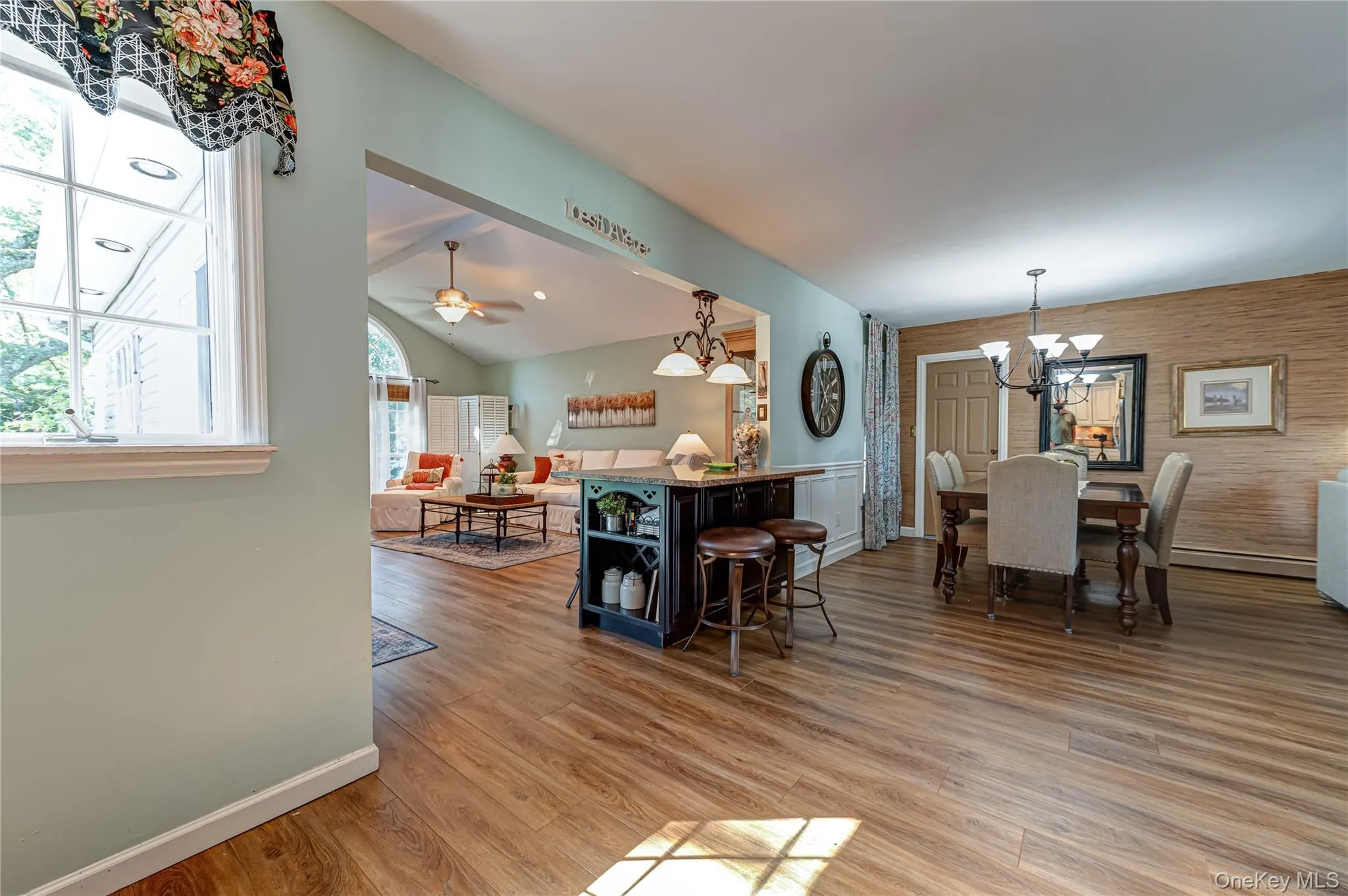 10 Stonehurst Circle, Brookhaven, NY, 3 Bedrooms Bedrooms, 7 Rooms Rooms,2 BathroomsBathrooms,Residential,For Rent,Stonehurst,0,1048451 10 Stonehurst Circle, Brookhaven, NY, 3 Bedrooms Bedrooms, 7 Rooms Rooms,2 BathroomsBathrooms,Residential,For Rent,Stonehurst,0,1048451