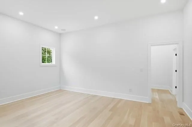 Master Bedroom 1st Floor