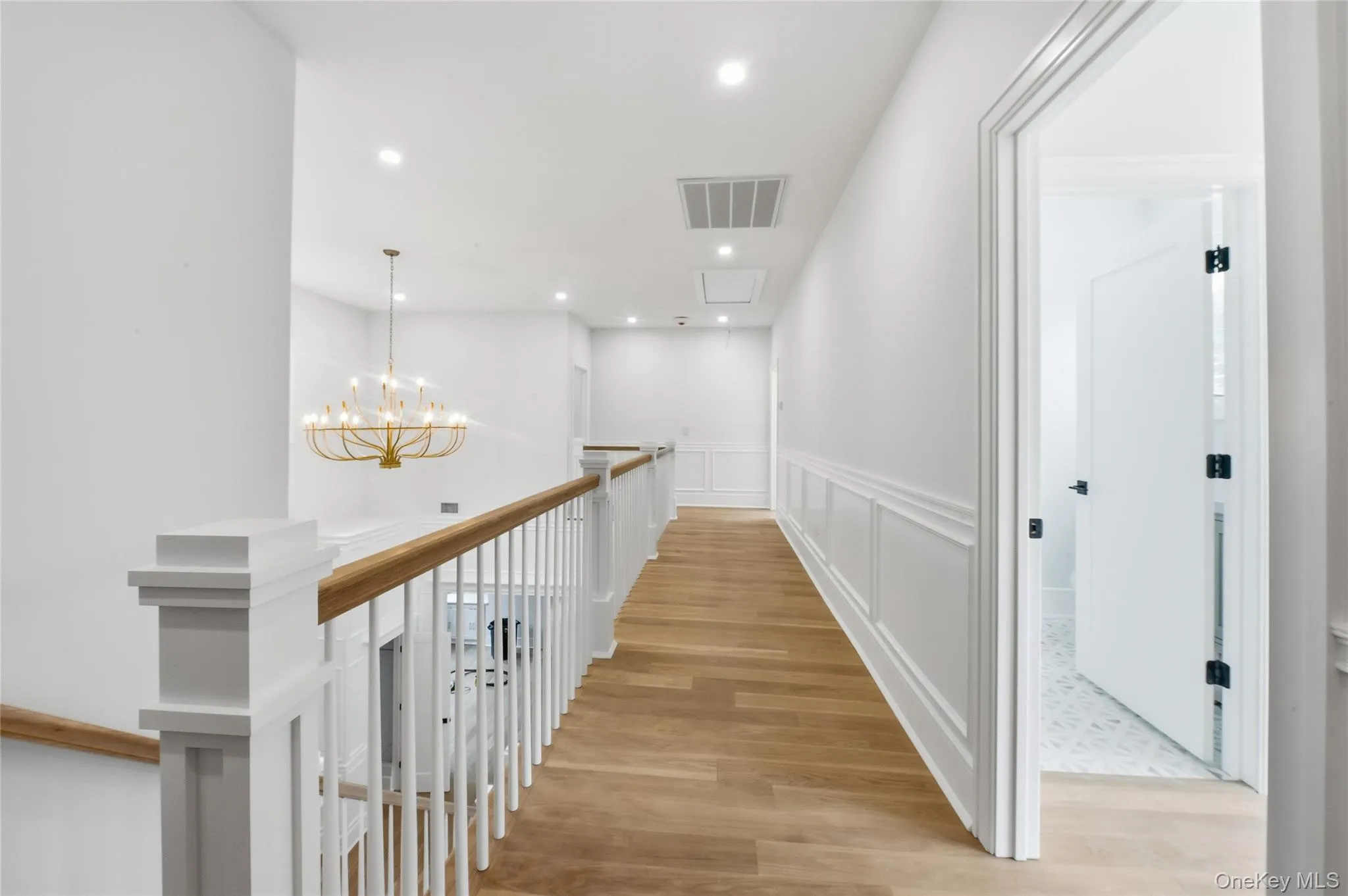 Upstairs hallway Balcony