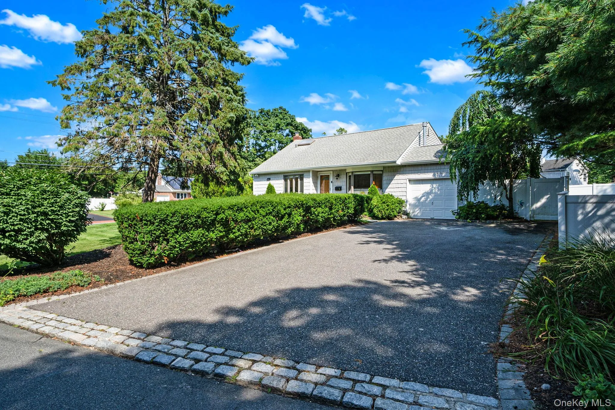 1 Rutgers Street, Smithtown, NY, 3 Bedrooms Bedrooms, 5 Rooms Rooms,2 BathroomsBathrooms,Residential,For Rent,Rutgers,0,1048457 1 Rutgers Street, Smithtown, NY, 3 Bedrooms Bedrooms, 5 Rooms Rooms,2 BathroomsBathrooms,Residential,For Rent,Rutgers,0,1048457