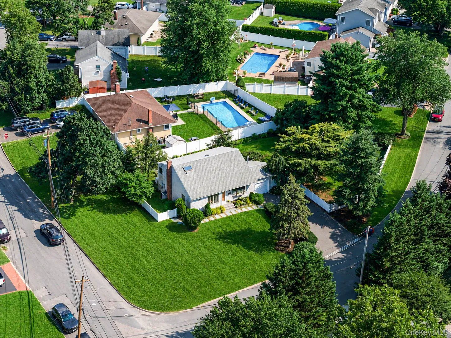 1 Rutgers Street, Smithtown, NY, 3 Bedrooms Bedrooms, 5 Rooms Rooms,2 BathroomsBathrooms,Residential,For Rent,Rutgers,0,1048457 1 Rutgers Street, Smithtown, NY, 3 Bedrooms Bedrooms, 5 Rooms Rooms,2 BathroomsBathrooms,Residential,For Rent,Rutgers,0,1048457