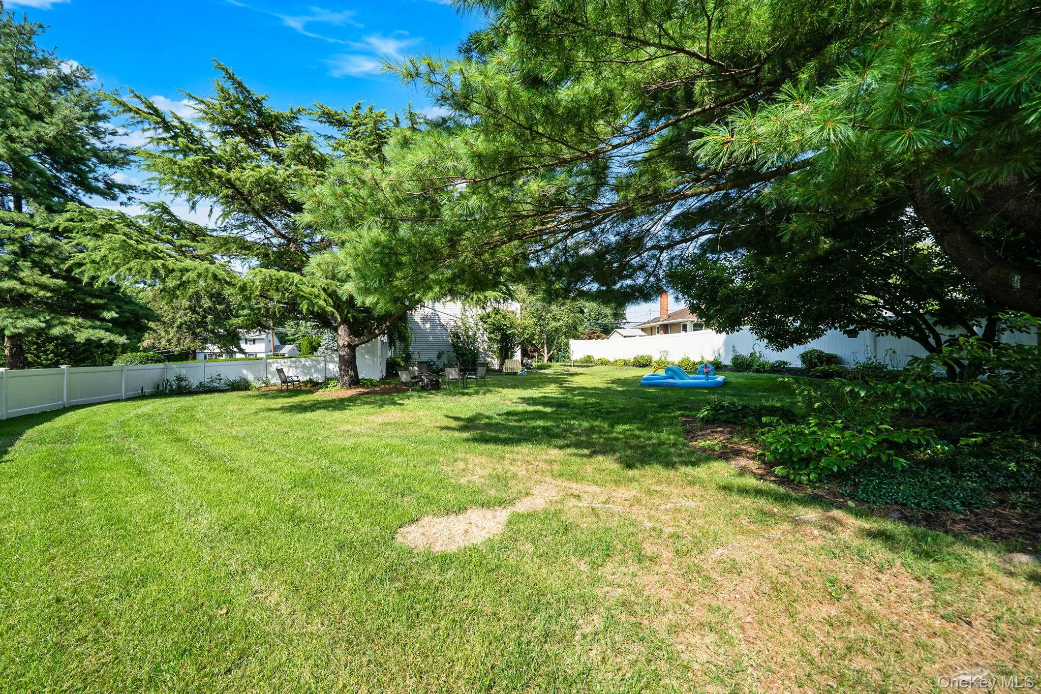 1 Rutgers Street, Smithtown, NY, 3 Bedrooms Bedrooms, 5 Rooms Rooms,2 BathroomsBathrooms,Residential,For Rent,Rutgers,0,1048457 1 Rutgers Street, Smithtown, NY, 3 Bedrooms Bedrooms, 5 Rooms Rooms,2 BathroomsBathrooms,Residential,For Rent,Rutgers,0,1048457