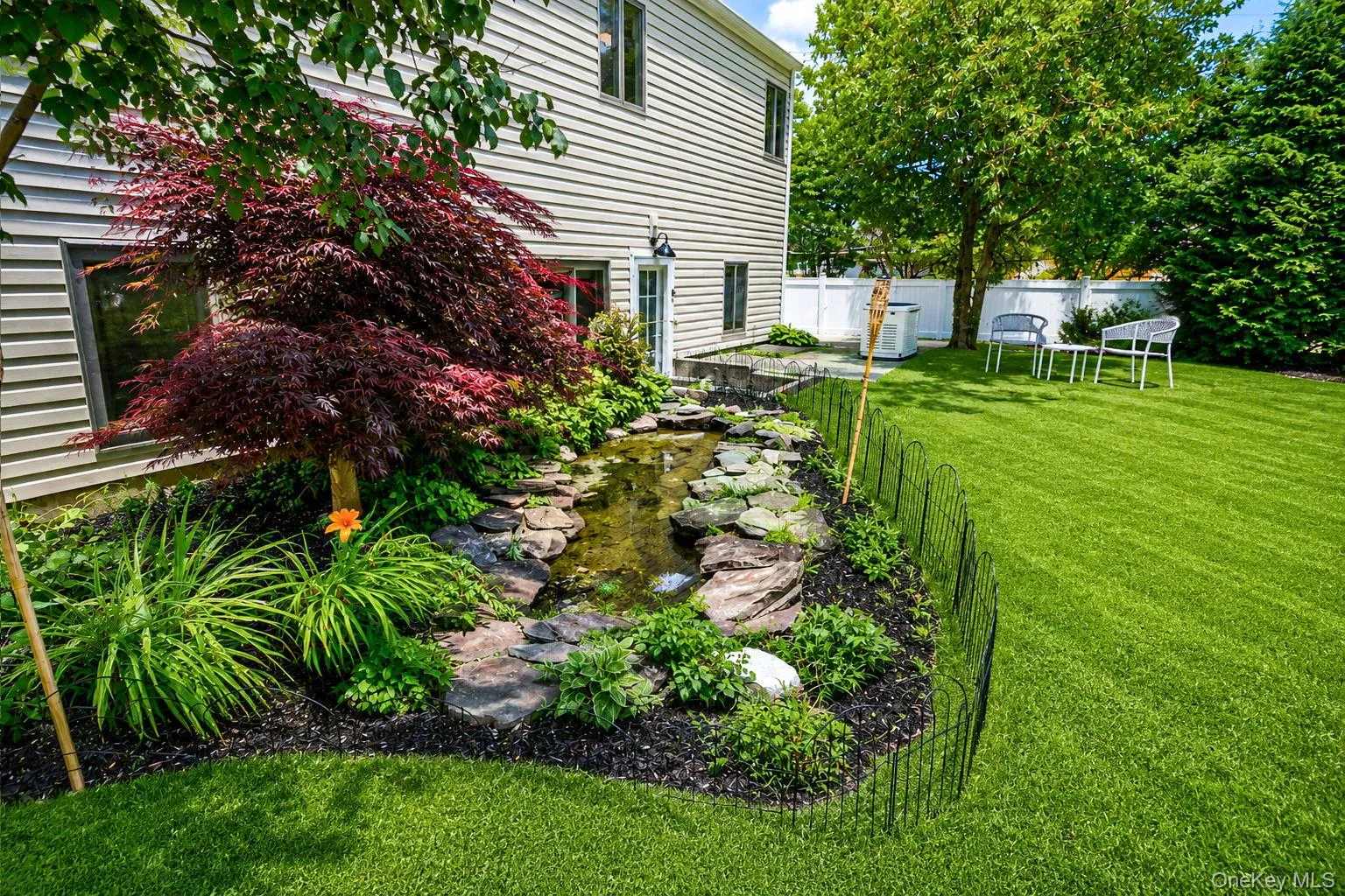 1 Rutgers Street, Smithtown, NY, 3 Bedrooms Bedrooms, 5 Rooms Rooms,2 BathroomsBathrooms,Residential,For Rent,Rutgers,0,1048457 1 Rutgers Street, Smithtown, NY, 3 Bedrooms Bedrooms, 5 Rooms Rooms,2 BathroomsBathrooms,Residential,For Rent,Rutgers,0,1048457