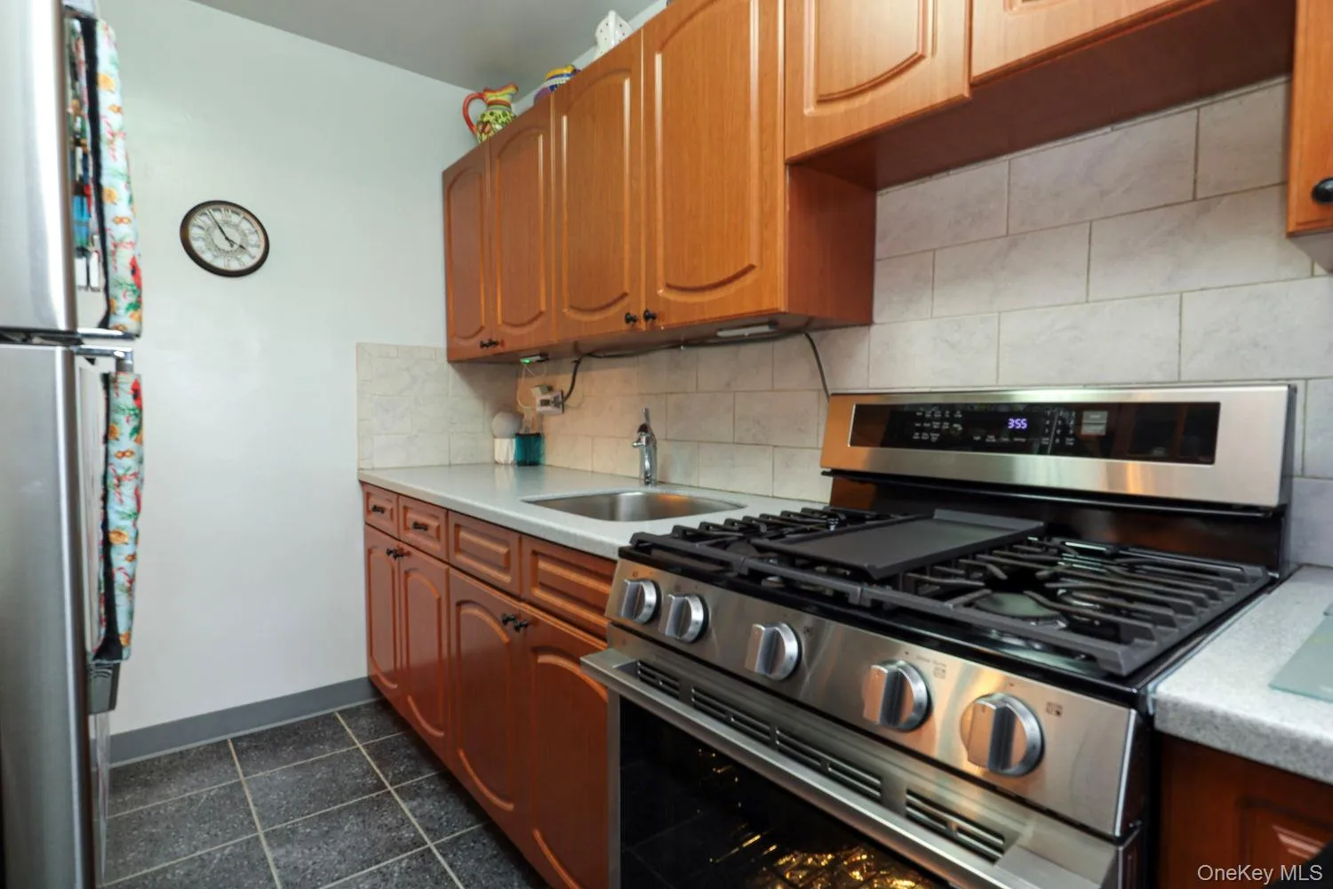 87-40 Francis Lewis Boulevard, New York, NY, 2 Bedrooms Bedrooms, 6 Rooms Rooms,1 BathroomBathrooms,Residential,For Rent,Francis Lewis,0,1048459 87-40 Francis Lewis Boulevard, New York, NY, 2 Bedrooms Bedrooms, 6 Rooms Rooms,1 BathroomBathrooms,Residential,For Rent,Francis Lewis,0,1048459