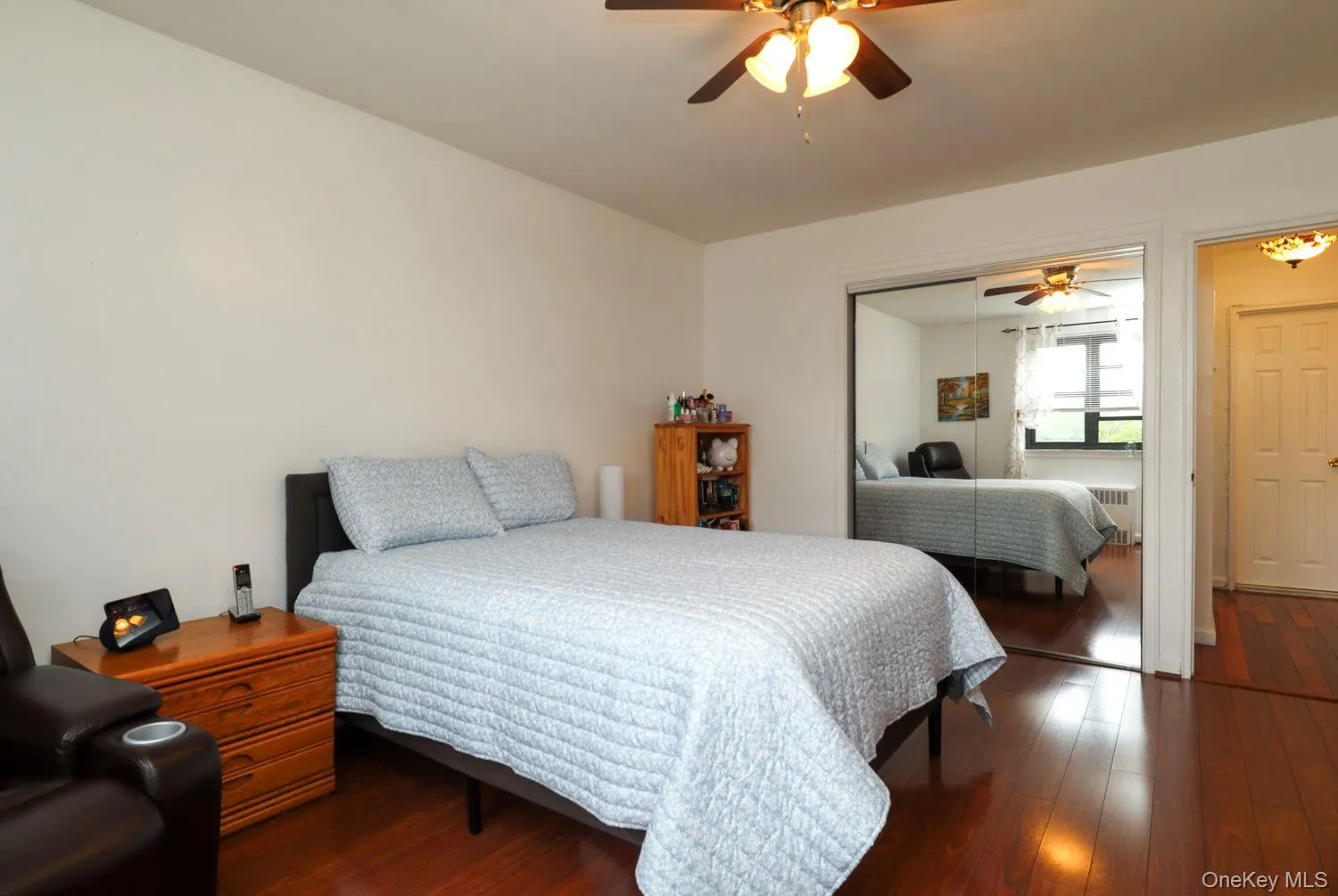 87-40 Francis Lewis Boulevard, New York, NY, 2 Bedrooms Bedrooms, 6 Rooms Rooms,1 BathroomBathrooms,Residential,For Rent,Francis Lewis,0,1048459 87-40 Francis Lewis Boulevard, New York, NY, 2 Bedrooms Bedrooms, 6 Rooms Rooms,1 BathroomBathrooms,Residential,For Rent,Francis Lewis,0,1048459