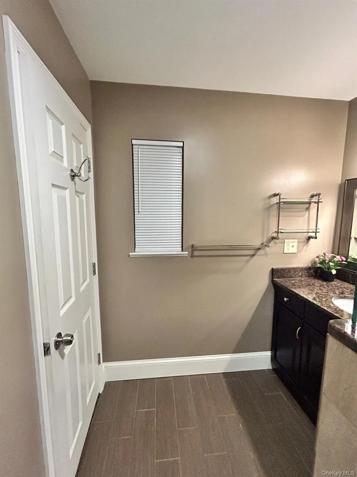 11 Saint Joseph Place, New Windsor, NY, 1 Bedroom Bedrooms, 2 Rooms Rooms,1 BathroomBathrooms,Residential Lease,For Rent,Saint Joseph,0,1048461 11 Saint Joseph Place, New Windsor, NY, 1 Bedroom Bedrooms, 2 Rooms Rooms,1 BathroomBathrooms,Residential Lease,For Rent,Saint Joseph,0,1048461