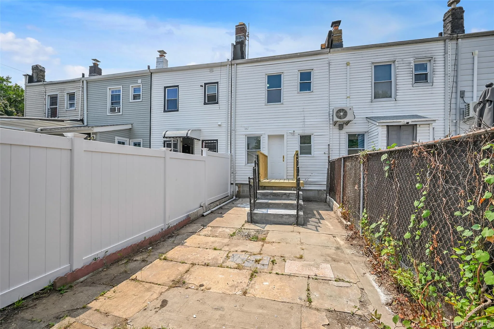 118-33 152nd Street, New York, NY, 2 Bedrooms Bedrooms, 4 Rooms Rooms,1 BathroomBathrooms,Residential,For Rent,152nd,0,1048463 118-33 152nd Street, New York, NY, 2 Bedrooms Bedrooms, 4 Rooms Rooms,1 BathroomBathrooms,Residential,For Rent,152nd,0,1048463