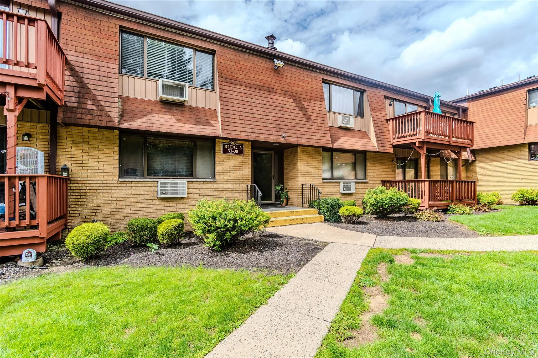 36 Richard Court, Haverstraw, NY, 1 Bedroom Bedrooms, 5 Rooms Rooms,1 BathroomBathrooms,Residential,For Rent,Richard,0,1048470 36 Richard Court, Haverstraw, NY, 1 Bedroom Bedrooms, 5 Rooms Rooms,1 BathroomBathrooms,Residential,For Rent,Richard,0,1048470