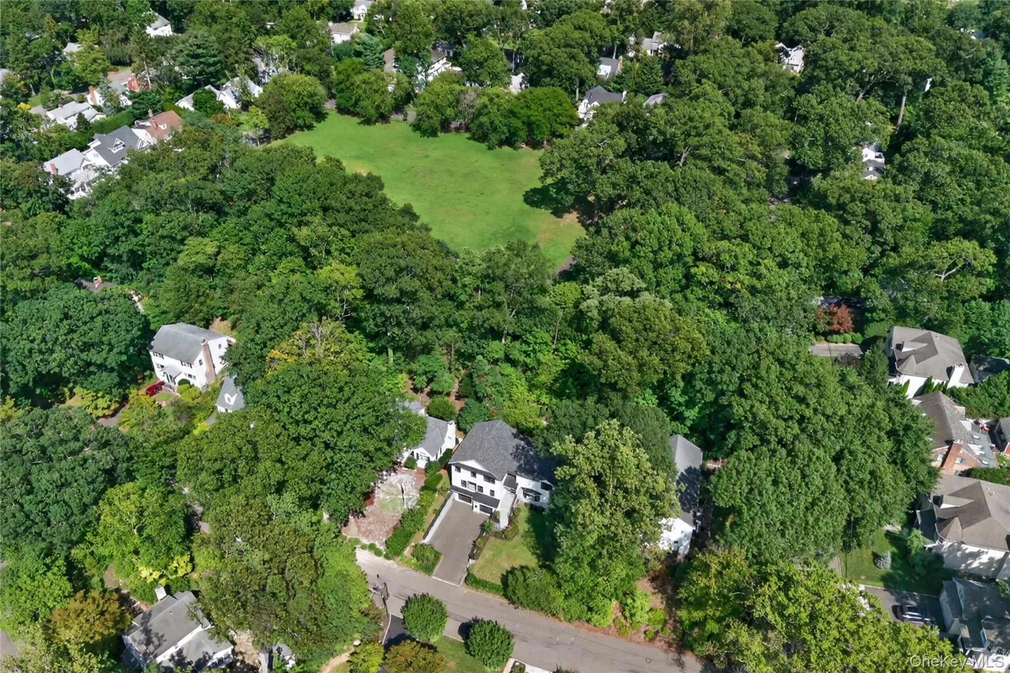 Proximity to Merriman Park, Drone shot Proximity to Merriman Park, Drone shot
