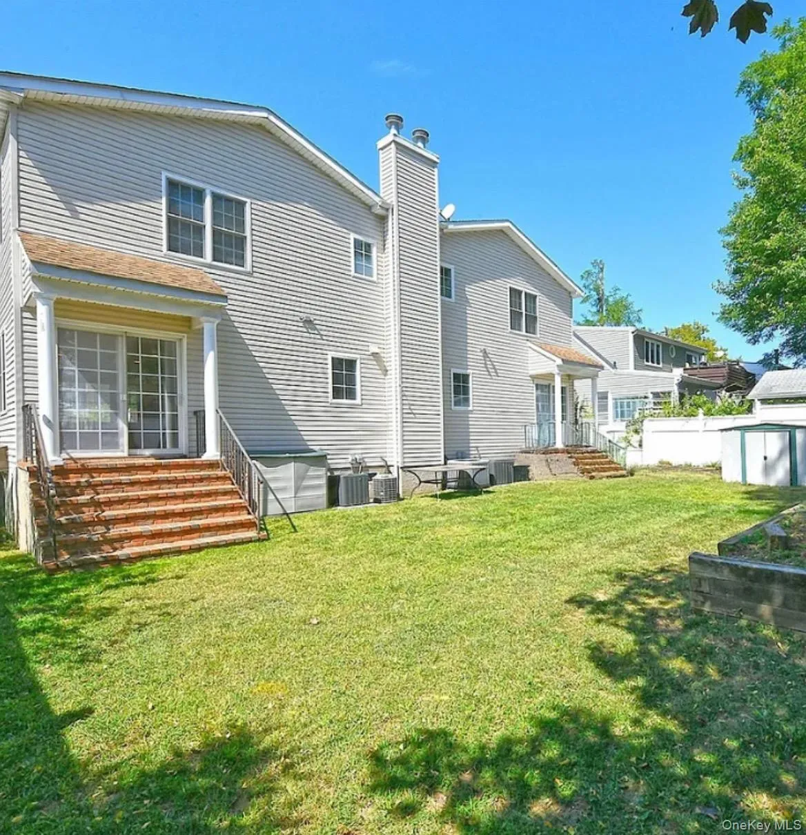 16A Inwood Road, North Hempstead, NY, 3 Bedrooms Bedrooms, 7 Rooms Rooms,2 BathroomsBathrooms,Residential Lease,For Rent,Inwood,0,1048474 16A Inwood Road, North Hempstead, NY, 3 Bedrooms Bedrooms, 7 Rooms Rooms,2 BathroomsBathrooms,Residential Lease,For Rent,Inwood,0,1048474