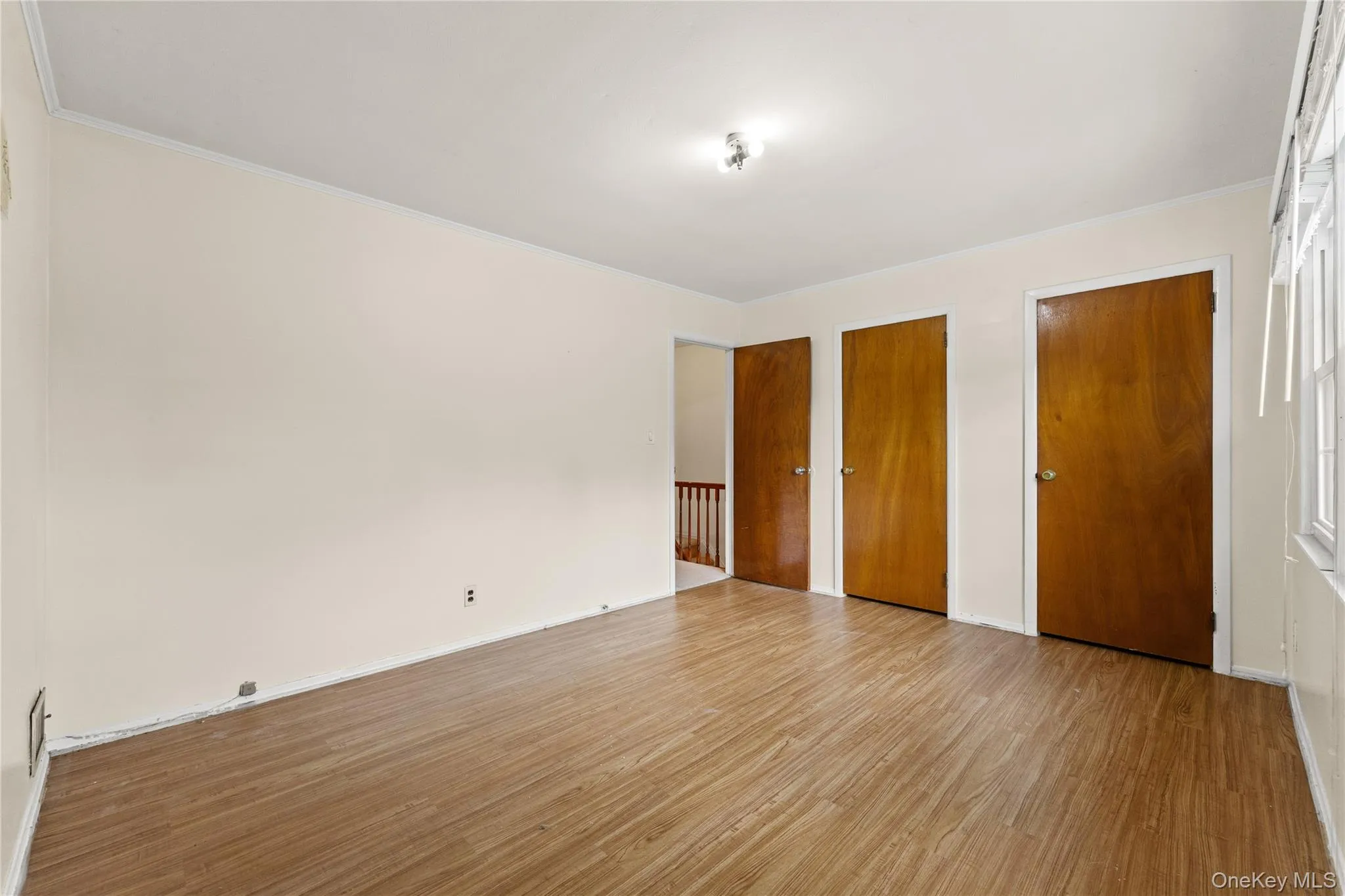 142-10 Oak Avenue, New York, NY, 3 Bedrooms Bedrooms, 8 Rooms Rooms,1 BathroomBathrooms,Residential,For Rent,Oak,0,1048477 142-10 Oak Avenue, New York, NY, 3 Bedrooms Bedrooms, 8 Rooms Rooms,1 BathroomBathrooms,Residential,For Rent,Oak,0,1048477