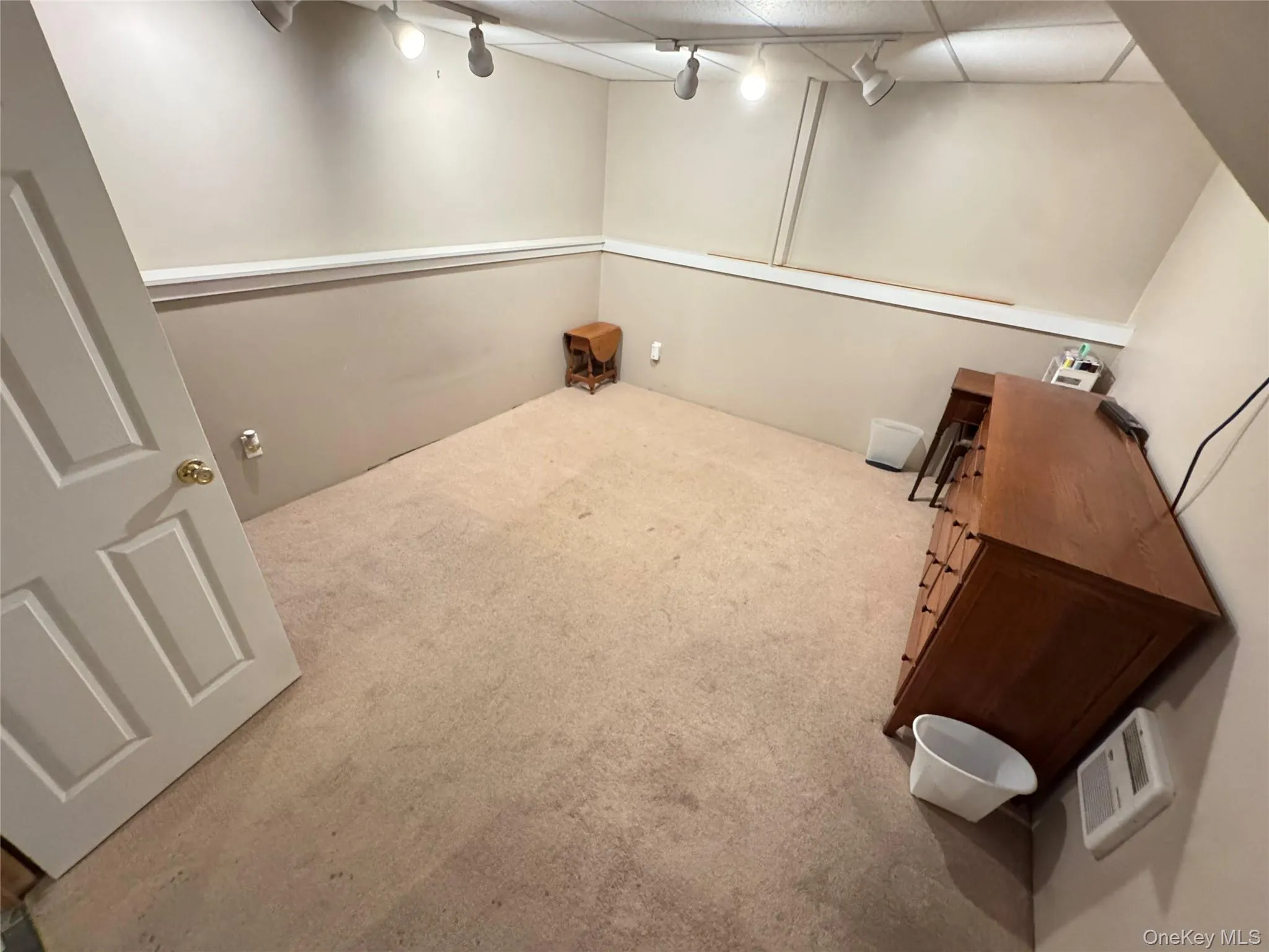 1 Hawthorne Court, Fishkill, NY, 2 Bedrooms Bedrooms, 5 Rooms Rooms,1 BathroomBathrooms,Residential Lease,For Rent,Hawthorne,0,1048482 1 Hawthorne Court, Fishkill, NY, 2 Bedrooms Bedrooms, 5 Rooms Rooms,1 BathroomBathrooms,Residential Lease,For Rent,Hawthorne,0,1048482