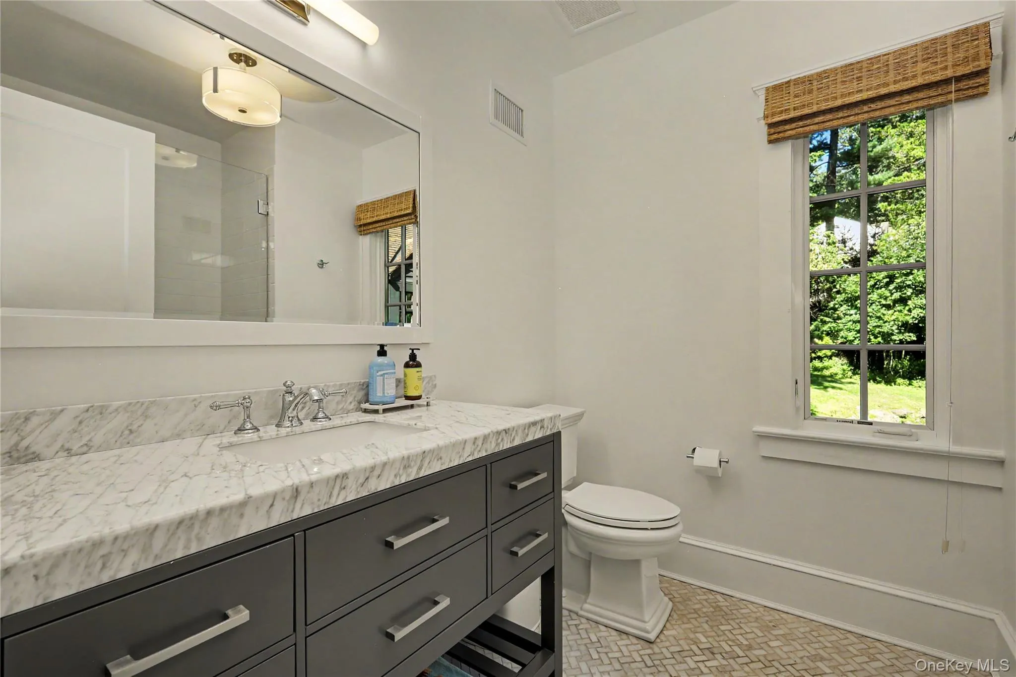 4 Commodore Avenue, Harrison, NY, 7 Bedrooms Bedrooms, 18 Rooms Rooms,8 BathroomsBathrooms,Residential,For Rent,Commodore,0,1048484 4 Commodore Avenue, Harrison, NY, 7 Bedrooms Bedrooms, 18 Rooms Rooms,8 BathroomsBathrooms,Residential,For Rent,Commodore,0,1048484