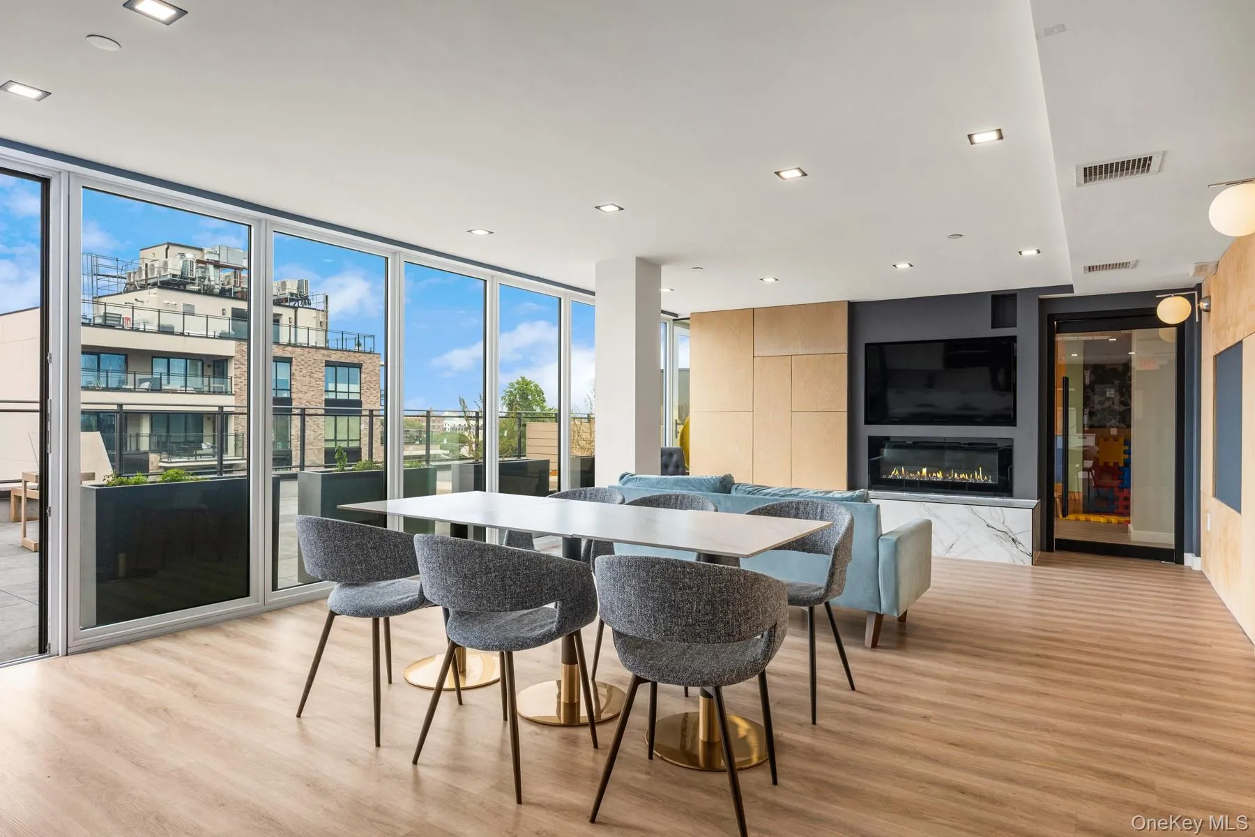 618 Avenue H, New York, NY, 1 Bedroom Bedrooms, 2 Rooms Rooms,1 BathroomBathrooms,Residential,For Rent,Avenue H,0,1048485 618 Avenue H, New York, NY, 1 Bedroom Bedrooms, 2 Rooms Rooms,1 BathroomBathrooms,Residential,For Rent,Avenue H,0,1048485