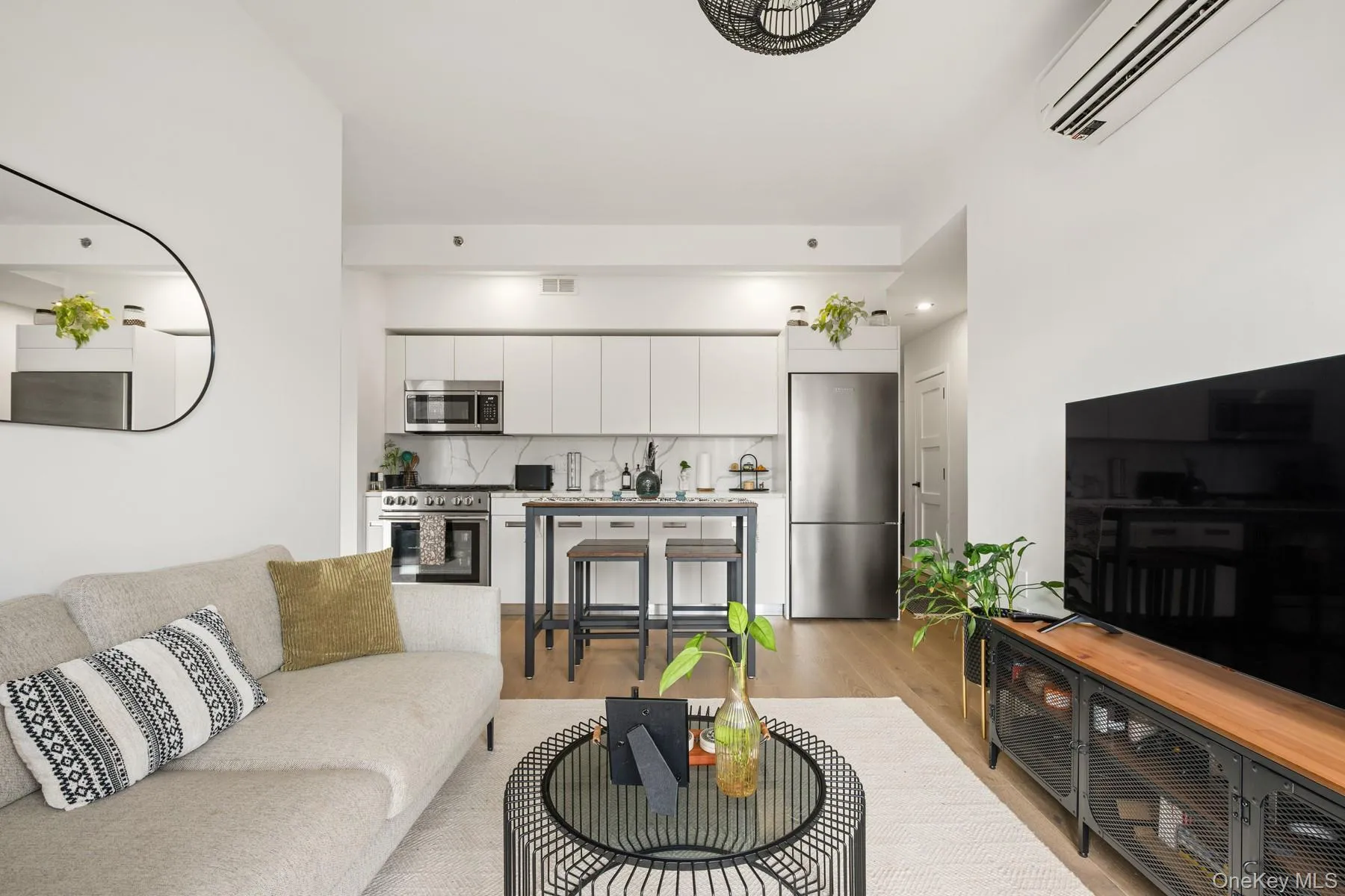 618 Avenue H, New York, NY, 1 Bedroom Bedrooms, 2 Rooms Rooms,1 BathroomBathrooms,Residential,For Rent,Avenue H,0,1048485 618 Avenue H, New York, NY, 1 Bedroom Bedrooms, 2 Rooms Rooms,1 BathroomBathrooms,Residential,For Rent,Avenue H,0,1048485