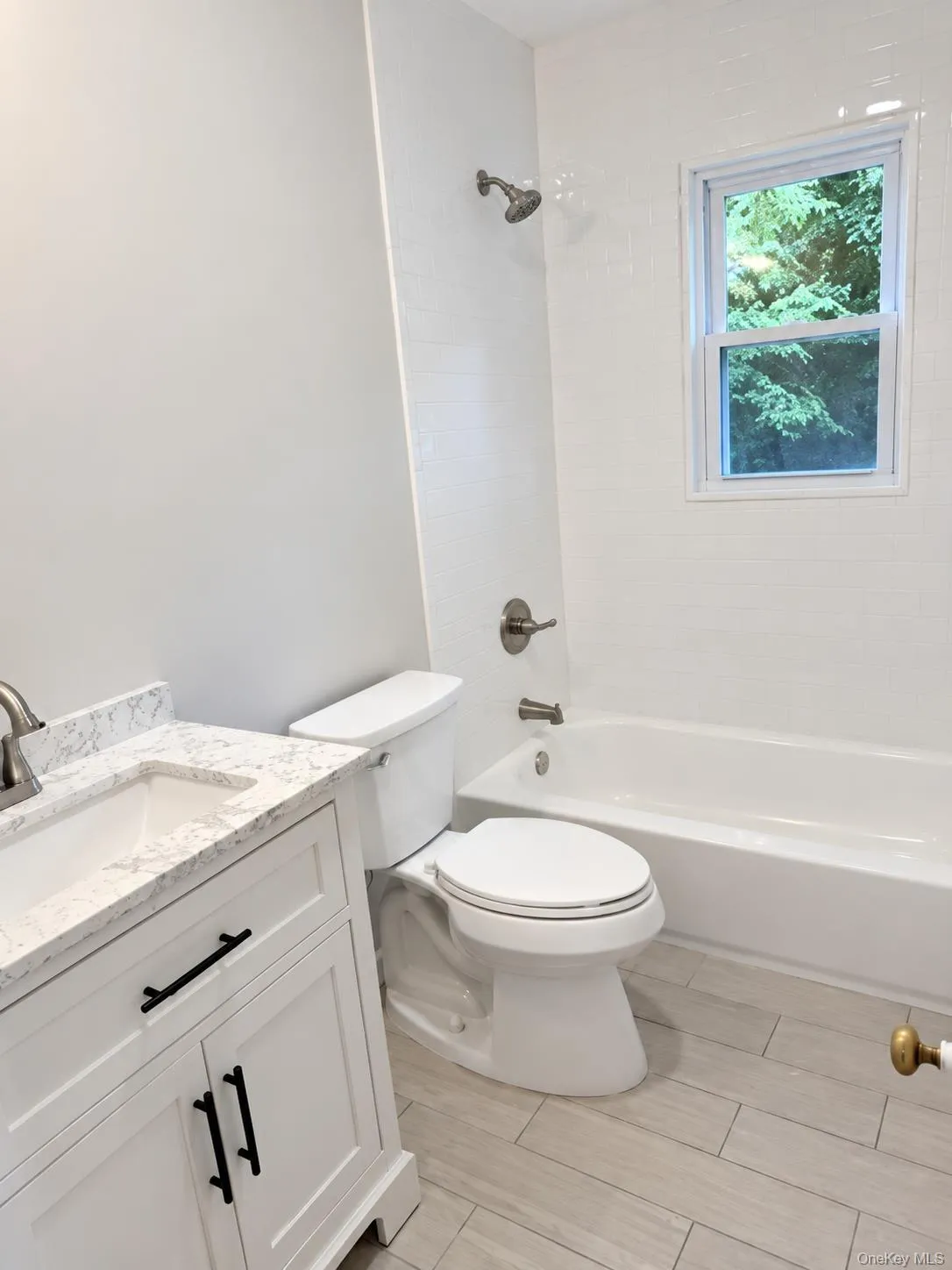 60 Howard Avenue, Babylon, NY, 3 Bedrooms Bedrooms, 5 Rooms Rooms,1 BathroomBathrooms,Residential,For Rent,Howard,0,1048486 60 Howard Avenue, Babylon, NY, 3 Bedrooms Bedrooms, 5 Rooms Rooms,1 BathroomBathrooms,Residential,For Rent,Howard,0,1048486