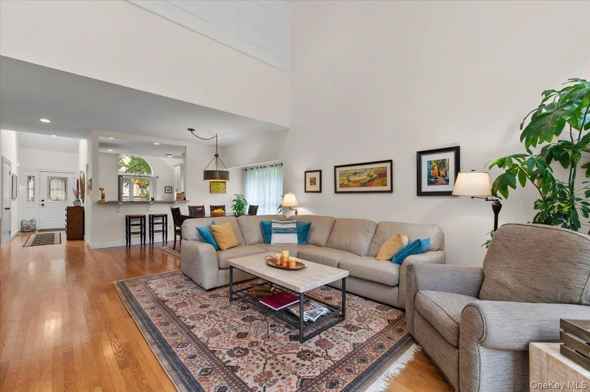 53 Willow Ridge Drive, Smithtown, NY, 3 Bedrooms Bedrooms, 10 Rooms Rooms,3 BathroomsBathrooms,Residential,For Rent,Willow Ridge,0,1048487 53 Willow Ridge Drive, Smithtown, NY, 3 Bedrooms Bedrooms, 10 Rooms Rooms,3 BathroomsBathrooms,Residential,For Rent,Willow Ridge,0,1048487