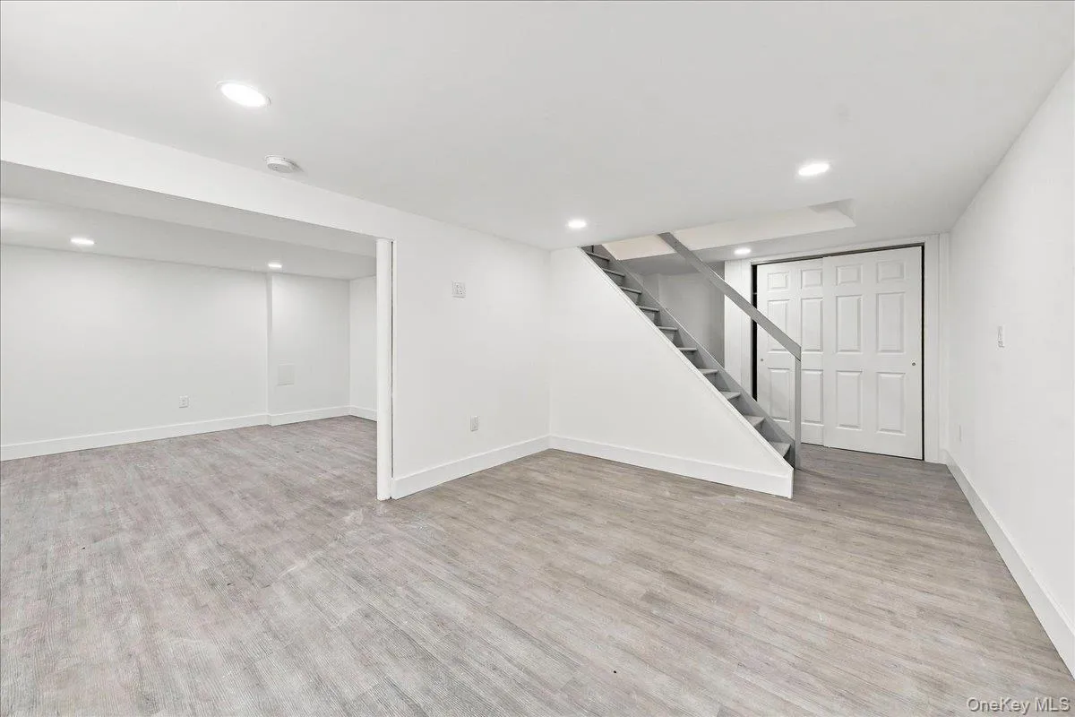 724 Locksley Road, Yorktown, NY, 4 Bedrooms Bedrooms, 7 Rooms Rooms,2 BathroomsBathrooms,Residential,For Rent,Locksley,0,1048488 724 Locksley Road, Yorktown, NY, 4 Bedrooms Bedrooms, 7 Rooms Rooms,2 BathroomsBathrooms,Residential,For Rent,Locksley,0,1048488