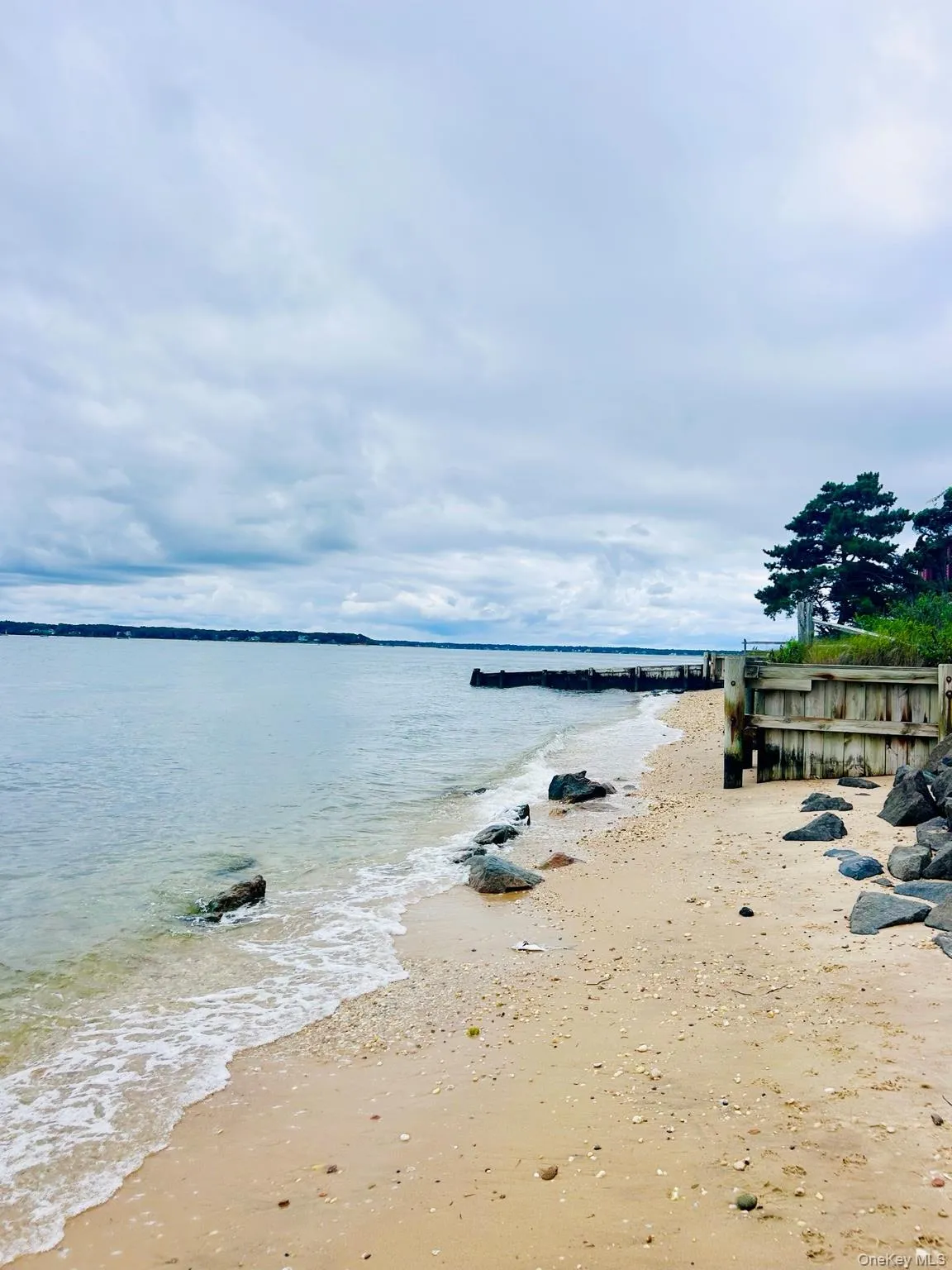 Silver Beach, 5 minute walk from house Silver Beach, 5 minute walk from house