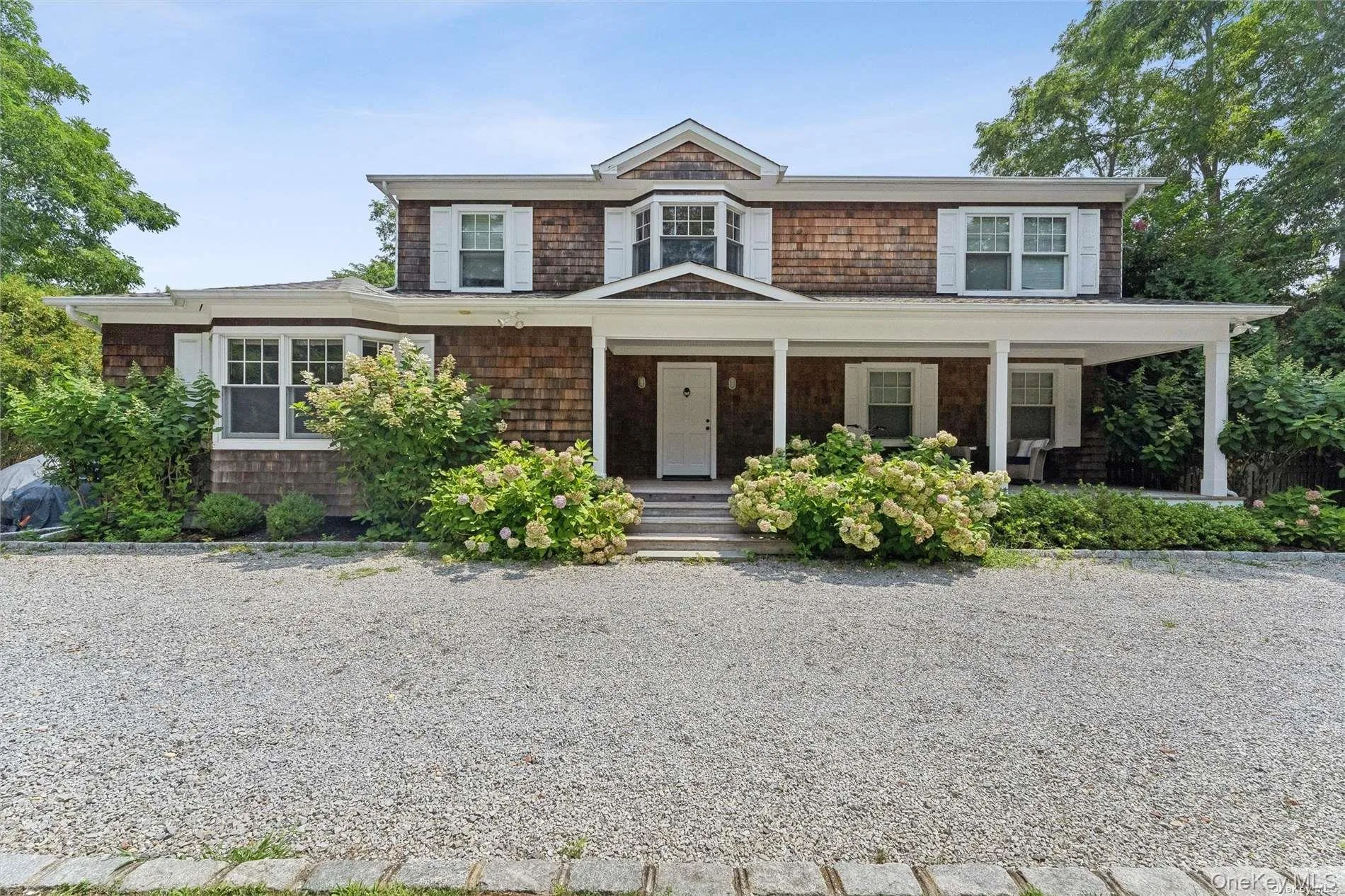 50 Old Main Road, Southampton, NY, 4 Bedrooms Bedrooms, 12 Rooms Rooms,4 BathroomsBathrooms,Residential Lease,For Rent,Old Main,0,1048496 50 Old Main Road, Southampton, NY, 4 Bedrooms Bedrooms, 12 Rooms Rooms,4 BathroomsBathrooms,Residential Lease,For Rent,Old Main,0,1048496