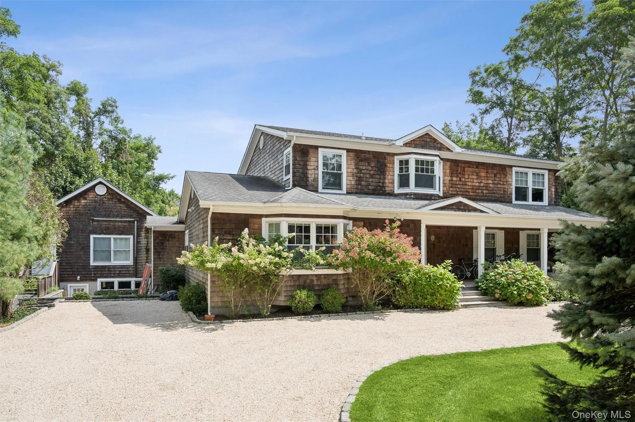 50 Old Main Road, Southampton, NY, 4 Bedrooms Bedrooms, 12 Rooms Rooms,4 BathroomsBathrooms,Residential Lease,For Rent,Old Main,0,1048496 50 Old Main Road, Southampton, NY, 4 Bedrooms Bedrooms, 12 Rooms Rooms,4 BathroomsBathrooms,Residential Lease,For Rent,Old Main,0,1048496