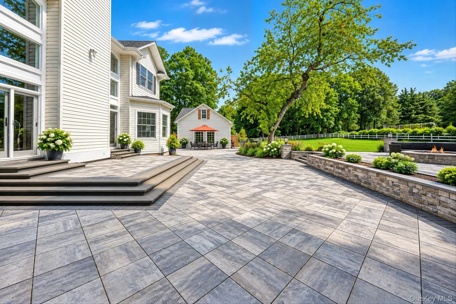 4 Holly Lane, Smithtown, NY, 3 Bedrooms Bedrooms, 10 Rooms Rooms,3 BathroomsBathrooms,Residential,For Rent,Holly,0,1048497 4 Holly Lane, Smithtown, NY, 3 Bedrooms Bedrooms, 10 Rooms Rooms,3 BathroomsBathrooms,Residential,For Rent,Holly,0,1048497