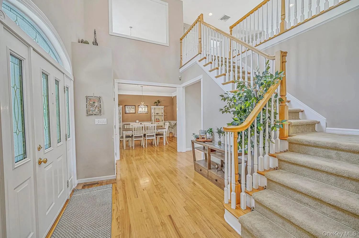 4 Holly Lane, Smithtown, NY, 3 Bedrooms Bedrooms, 10 Rooms Rooms,3 BathroomsBathrooms,Residential,For Rent,Holly,0,1048497 4 Holly Lane, Smithtown, NY, 3 Bedrooms Bedrooms, 10 Rooms Rooms,3 BathroomsBathrooms,Residential,For Rent,Holly,0,1048497