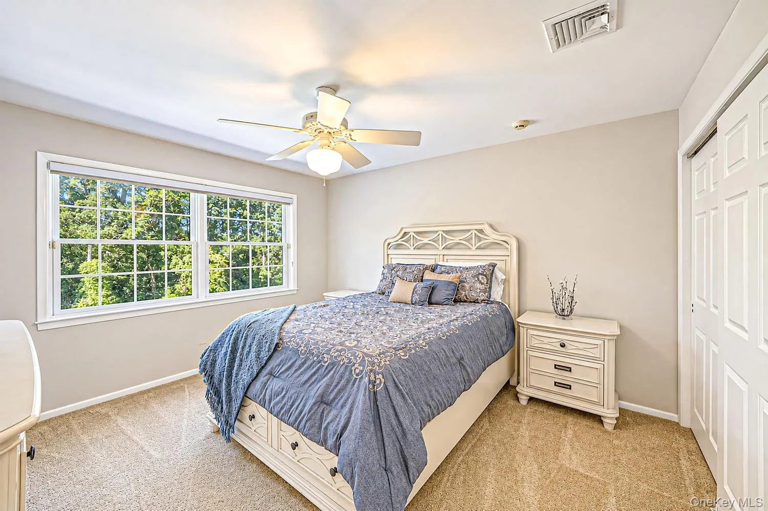 4 Holly Lane, Smithtown, NY, 3 Bedrooms Bedrooms, 10 Rooms Rooms,3 BathroomsBathrooms,Residential,For Rent,Holly,0,1048497 4 Holly Lane, Smithtown, NY, 3 Bedrooms Bedrooms, 10 Rooms Rooms,3 BathroomsBathrooms,Residential,For Rent,Holly,0,1048497
