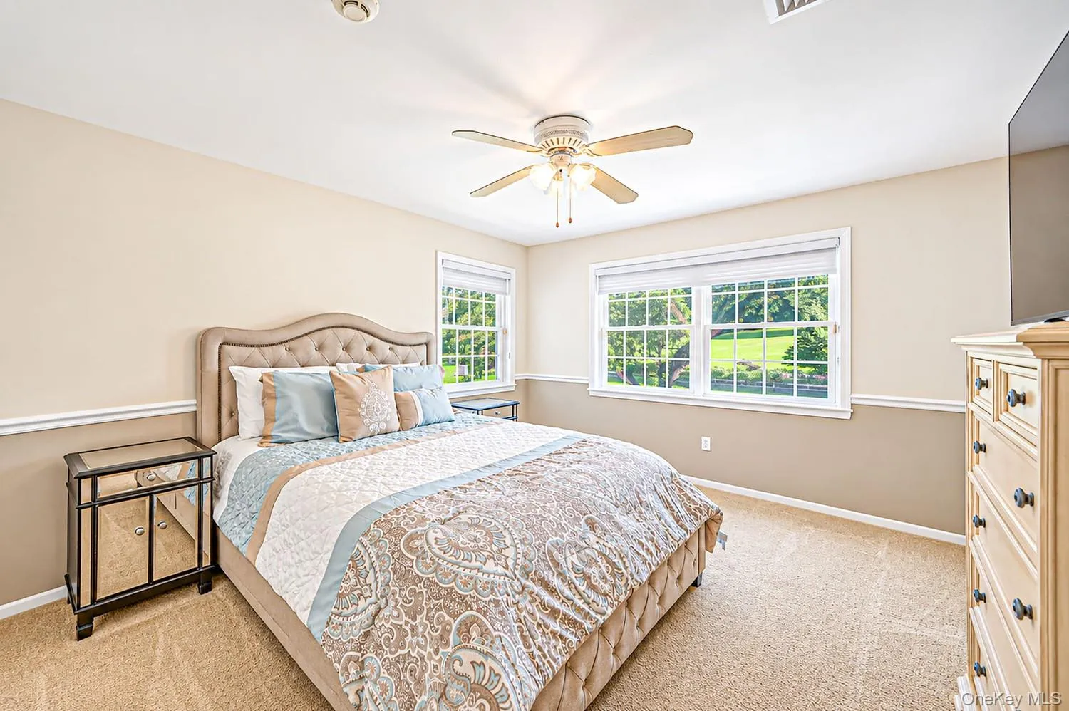 4 Holly Lane, Smithtown, NY, 3 Bedrooms Bedrooms, 10 Rooms Rooms,3 BathroomsBathrooms,Residential,For Rent,Holly,0,1048497 4 Holly Lane, Smithtown, NY, 3 Bedrooms Bedrooms, 10 Rooms Rooms,3 BathroomsBathrooms,Residential,For Rent,Holly,0,1048497