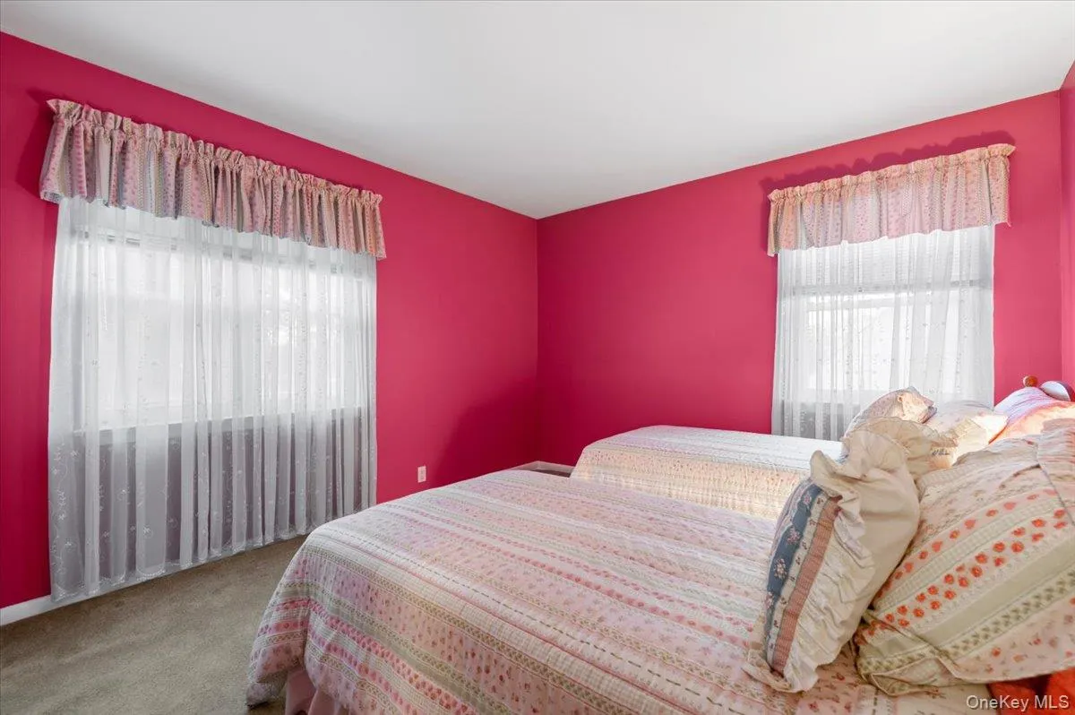 7607 Hewlett Street, New York, NY, 4 Bedrooms Bedrooms, 7 Rooms Rooms,2 BathroomsBathrooms,Residential,For Rent,Hewlett,0,1048498 7607 Hewlett Street, New York, NY, 4 Bedrooms Bedrooms, 7 Rooms Rooms,2 BathroomsBathrooms,Residential,For Rent,Hewlett,0,1048498