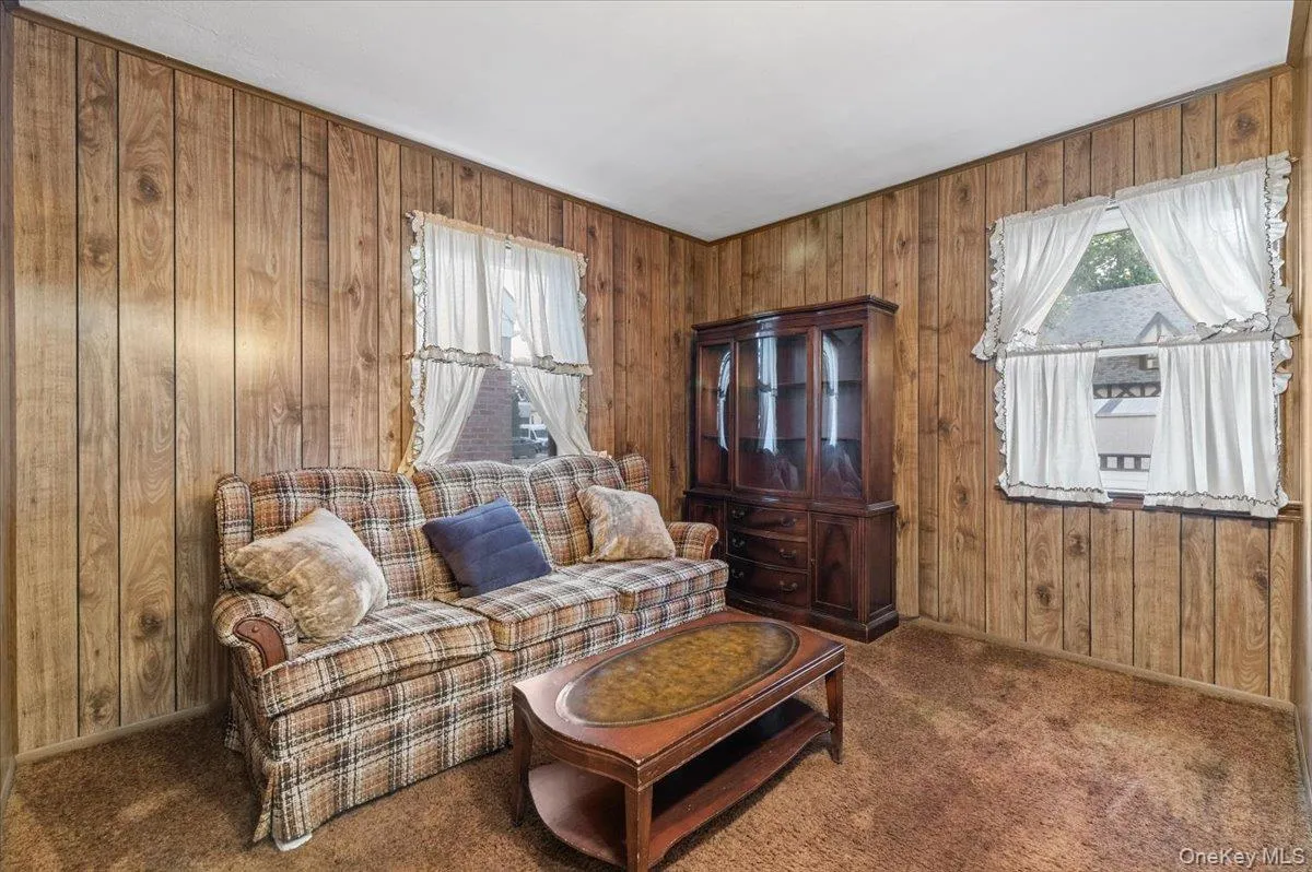 7607 Hewlett Street, New York, NY, 4 Bedrooms Bedrooms, 7 Rooms Rooms,2 BathroomsBathrooms,Residential,For Rent,Hewlett,0,1048498 7607 Hewlett Street, New York, NY, 4 Bedrooms Bedrooms, 7 Rooms Rooms,2 BathroomsBathrooms,Residential,For Rent,Hewlett,0,1048498