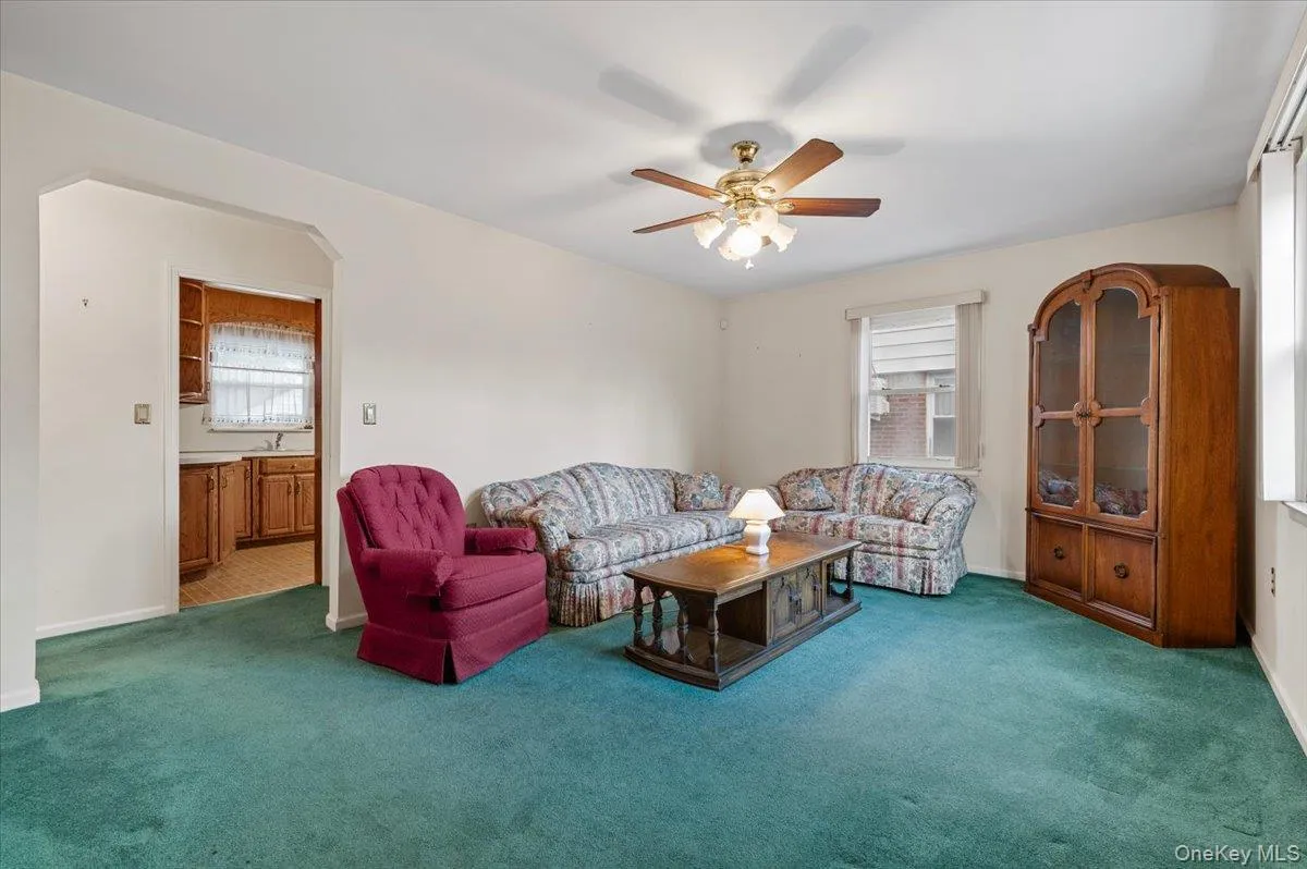 7607 Hewlett Street, New York, NY, 4 Bedrooms Bedrooms, 7 Rooms Rooms,2 BathroomsBathrooms,Residential,For Rent,Hewlett,0,1048498 7607 Hewlett Street, New York, NY, 4 Bedrooms Bedrooms, 7 Rooms Rooms,2 BathroomsBathrooms,Residential,For Rent,Hewlett,0,1048498