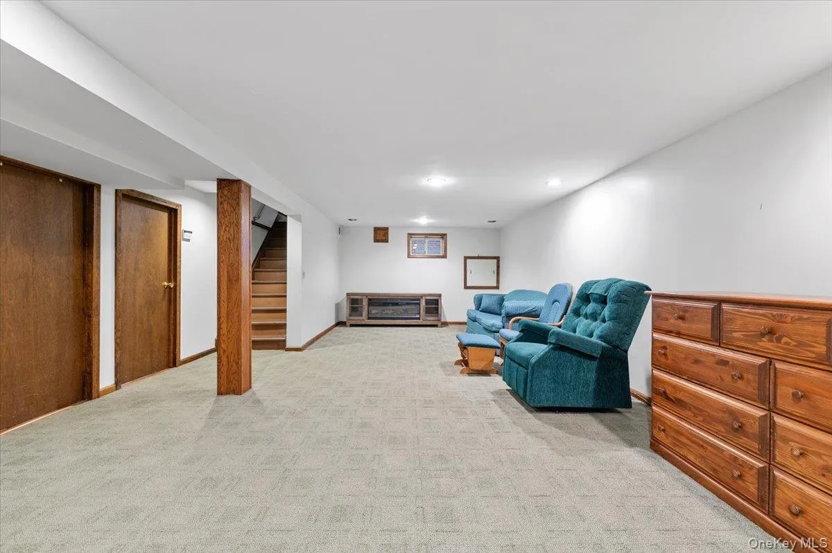 7607 Hewlett Street, New York, NY, 4 Bedrooms Bedrooms, 7 Rooms Rooms,2 BathroomsBathrooms,Residential,For Rent,Hewlett,0,1048498 7607 Hewlett Street, New York, NY, 4 Bedrooms Bedrooms, 7 Rooms Rooms,2 BathroomsBathrooms,Residential,For Rent,Hewlett,0,1048498