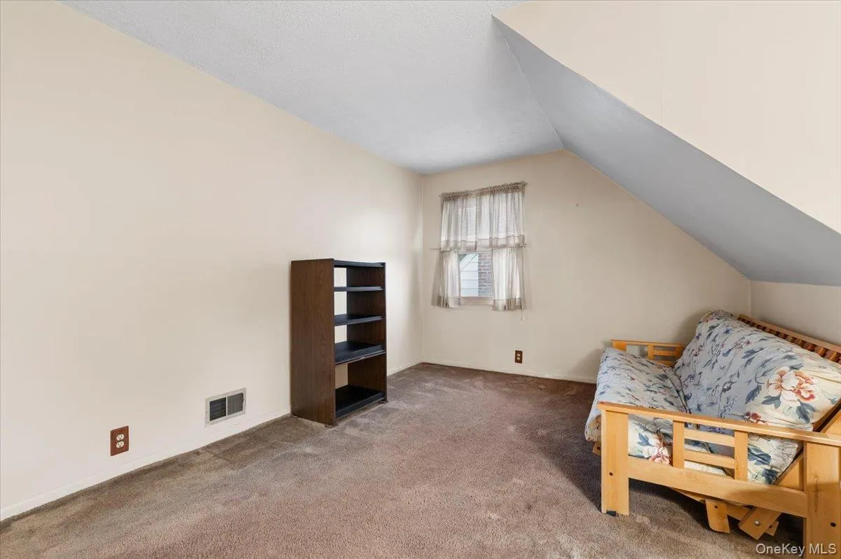 7607 Hewlett Street, New York, NY, 4 Bedrooms Bedrooms, 7 Rooms Rooms,2 BathroomsBathrooms,Residential,For Rent,Hewlett,0,1048498 7607 Hewlett Street, New York, NY, 4 Bedrooms Bedrooms, 7 Rooms Rooms,2 BathroomsBathrooms,Residential,For Rent,Hewlett,0,1048498