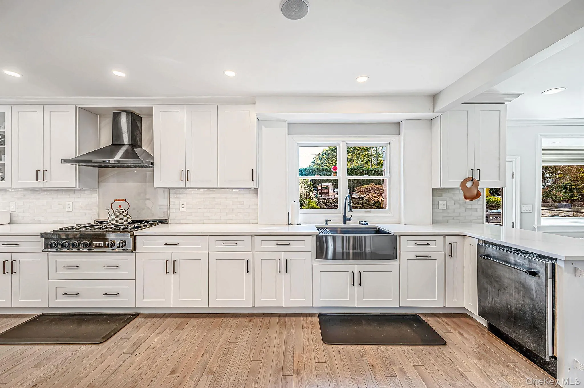 3 Saggese Lane, Smithtown, NY, 5 Bedrooms Bedrooms, 10 Rooms Rooms,4 BathroomsBathrooms,Residential,For Rent,Saggese,0,1048499 3 Saggese Lane, Smithtown, NY, 5 Bedrooms Bedrooms, 10 Rooms Rooms,4 BathroomsBathrooms,Residential,For Rent,Saggese,0,1048499