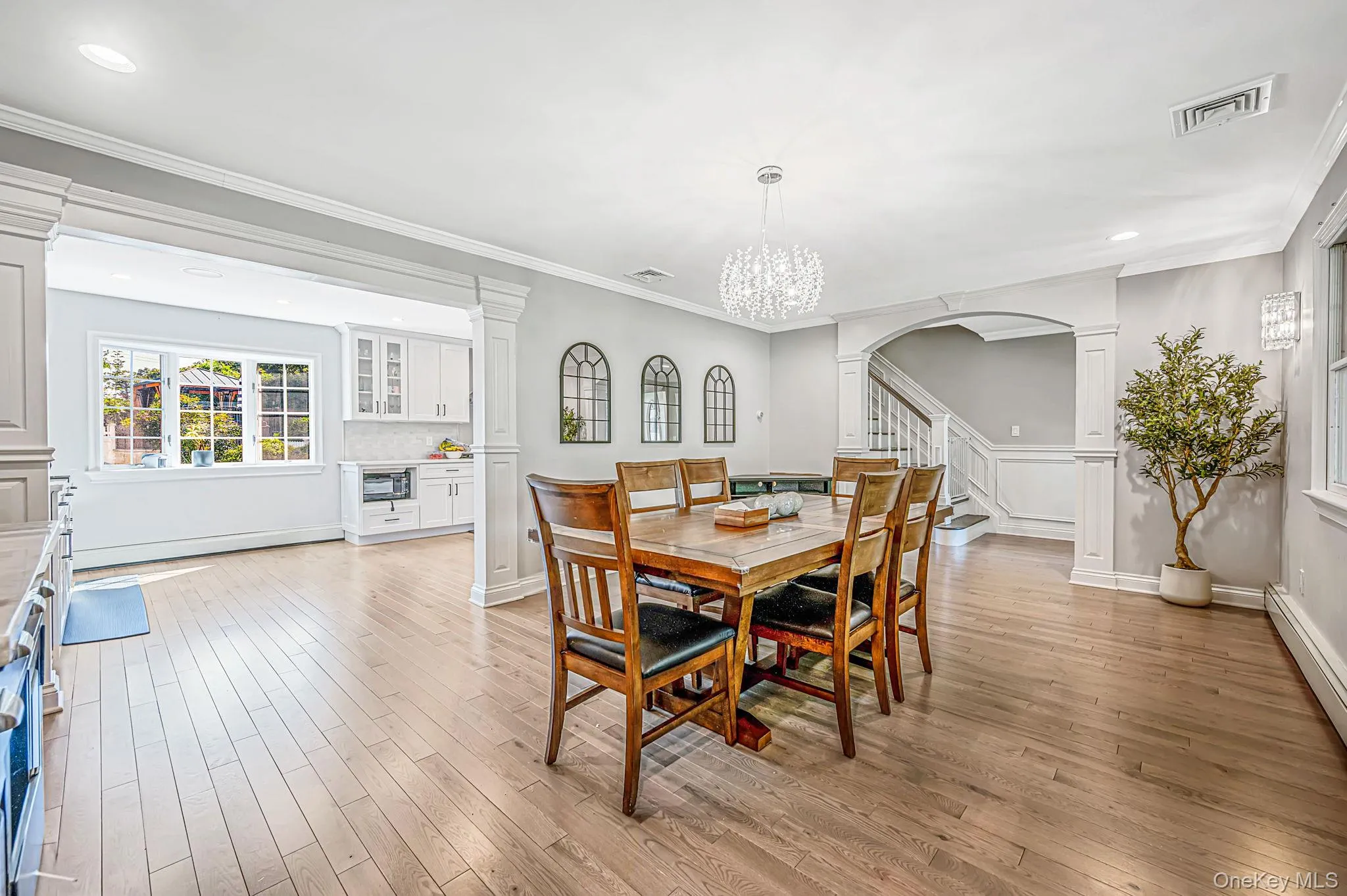 3 Saggese Lane, Smithtown, NY, 5 Bedrooms Bedrooms, 10 Rooms Rooms,4 BathroomsBathrooms,Residential,For Rent,Saggese,0,1048499 3 Saggese Lane, Smithtown, NY, 5 Bedrooms Bedrooms, 10 Rooms Rooms,4 BathroomsBathrooms,Residential,For Rent,Saggese,0,1048499