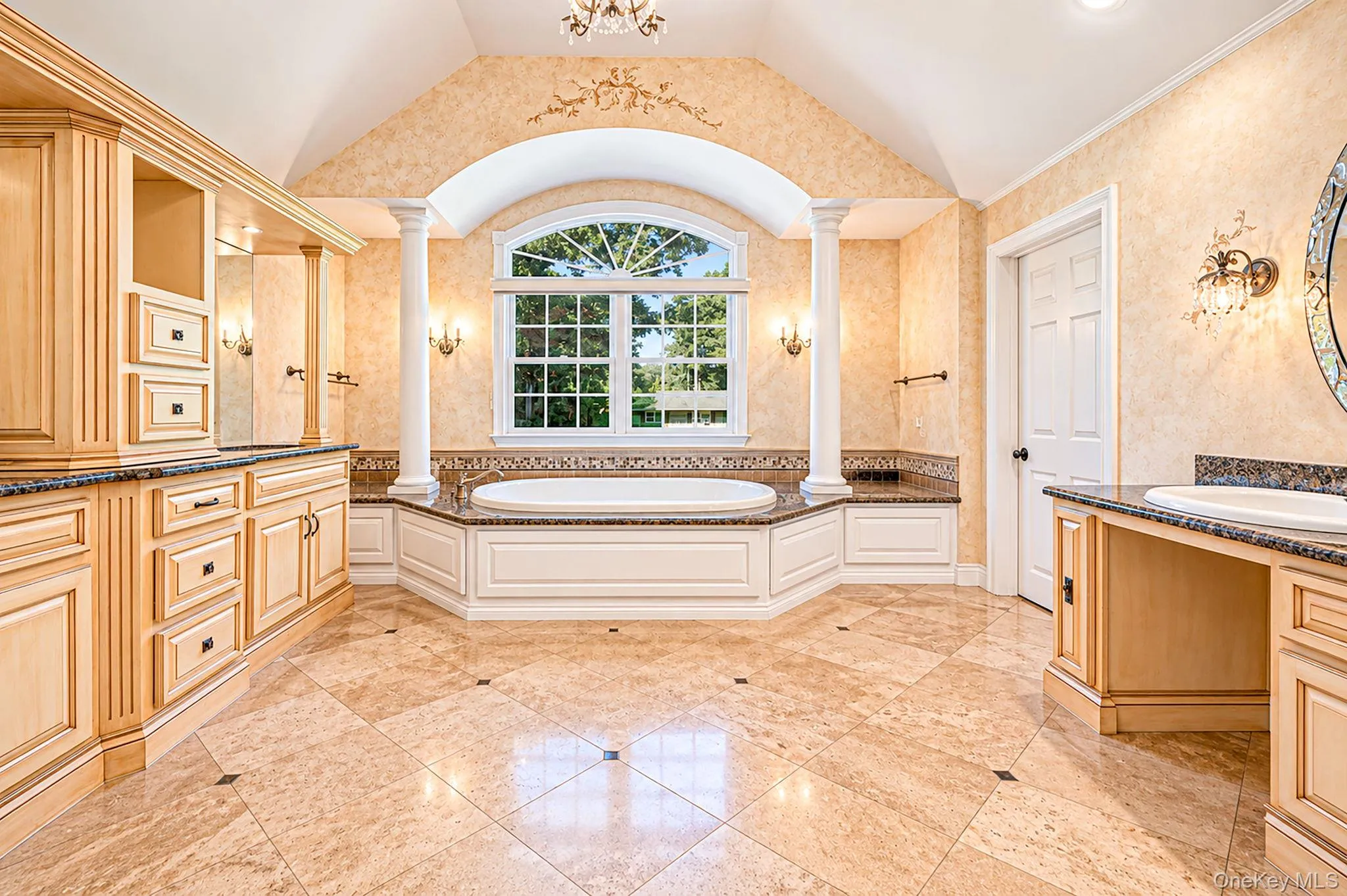 3 Saggese Lane, Smithtown, NY, 5 Bedrooms Bedrooms, 10 Rooms Rooms,4 BathroomsBathrooms,Residential,For Rent,Saggese,0,1048499 3 Saggese Lane, Smithtown, NY, 5 Bedrooms Bedrooms, 10 Rooms Rooms,4 BathroomsBathrooms,Residential,For Rent,Saggese,0,1048499