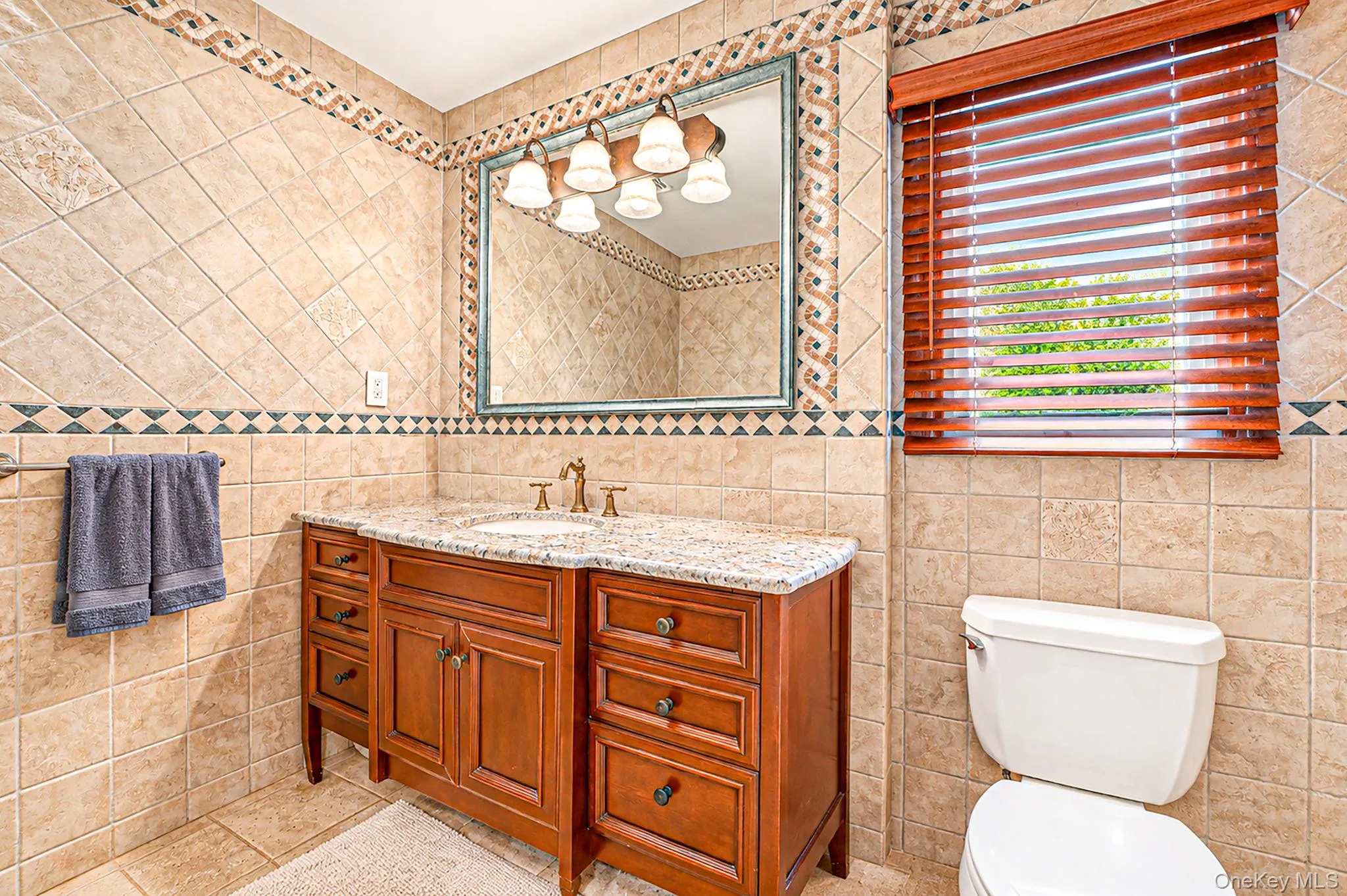 3 Saggese Lane, Smithtown, NY, 5 Bedrooms Bedrooms, 10 Rooms Rooms,4 BathroomsBathrooms,Residential,For Rent,Saggese,0,1048499 3 Saggese Lane, Smithtown, NY, 5 Bedrooms Bedrooms, 10 Rooms Rooms,4 BathroomsBathrooms,Residential,For Rent,Saggese,0,1048499