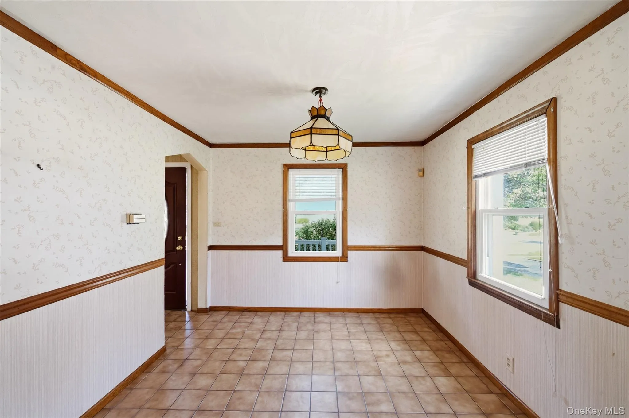 2226 3rd Street, Hempstead, NY, 3 Bedrooms Bedrooms, 7 Rooms Rooms,1 BathroomBathrooms,Residential,For Rent,3rd,0,1048501 2226 3rd Street, Hempstead, NY, 3 Bedrooms Bedrooms, 7 Rooms Rooms,1 BathroomBathrooms,Residential,For Rent,3rd,0,1048501