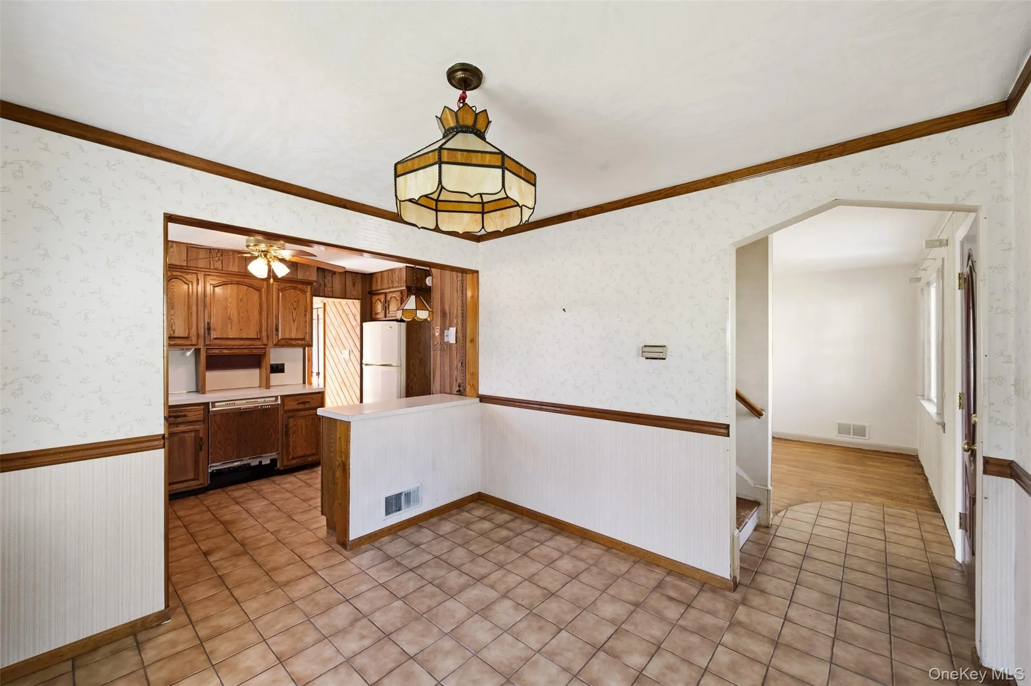 2226 3rd Street, Hempstead, NY, 3 Bedrooms Bedrooms, 7 Rooms Rooms,1 BathroomBathrooms,Residential,For Rent,3rd,0,1048501 2226 3rd Street, Hempstead, NY, 3 Bedrooms Bedrooms, 7 Rooms Rooms,1 BathroomBathrooms,Residential,For Rent,3rd,0,1048501