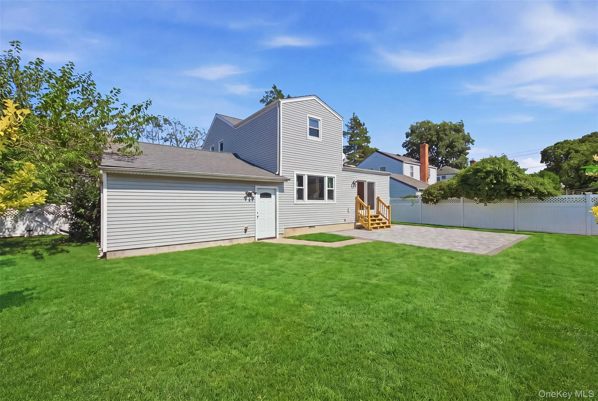 2226 3rd Street, Hempstead, NY, 3 Bedrooms Bedrooms, 7 Rooms Rooms,1 BathroomBathrooms,Residential,For Rent,3rd,0,1048501 2226 3rd Street, Hempstead, NY, 3 Bedrooms Bedrooms, 7 Rooms Rooms,1 BathroomBathrooms,Residential,For Rent,3rd,0,1048501