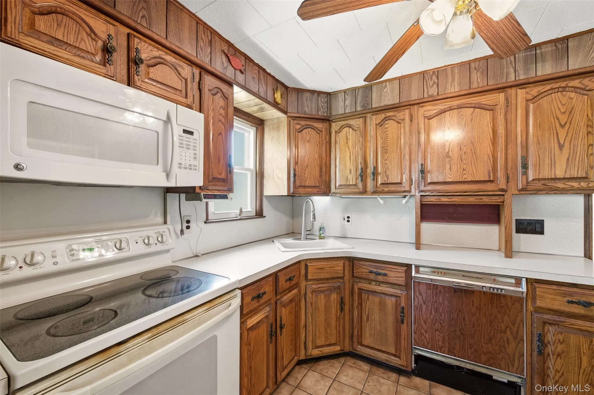 2226 3rd Street, Hempstead, NY, 3 Bedrooms Bedrooms, 7 Rooms Rooms,1 BathroomBathrooms,Residential,For Rent,3rd,0,1048501 2226 3rd Street, Hempstead, NY, 3 Bedrooms Bedrooms, 7 Rooms Rooms,1 BathroomBathrooms,Residential,For Rent,3rd,0,1048501