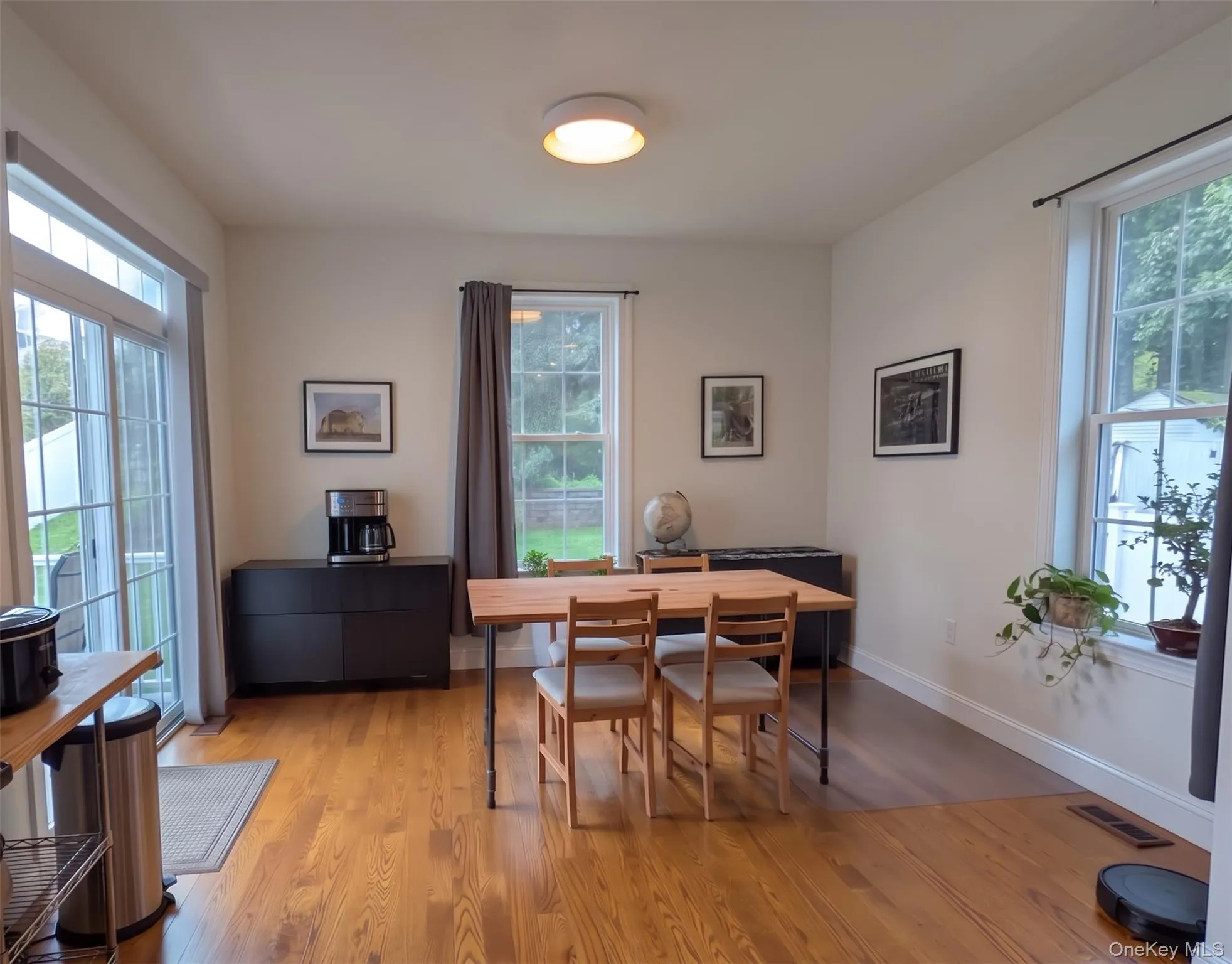 101 West Street, Mount Kisco, NY, 4 Bedrooms Bedrooms, 8 Rooms Rooms,2 BathroomsBathrooms,Residential Lease,For Rent,West,0,1048508 101 West Street, Mount Kisco, NY, 4 Bedrooms Bedrooms, 8 Rooms Rooms,2 BathroomsBathrooms,Residential Lease,For Rent,West,0,1048508
