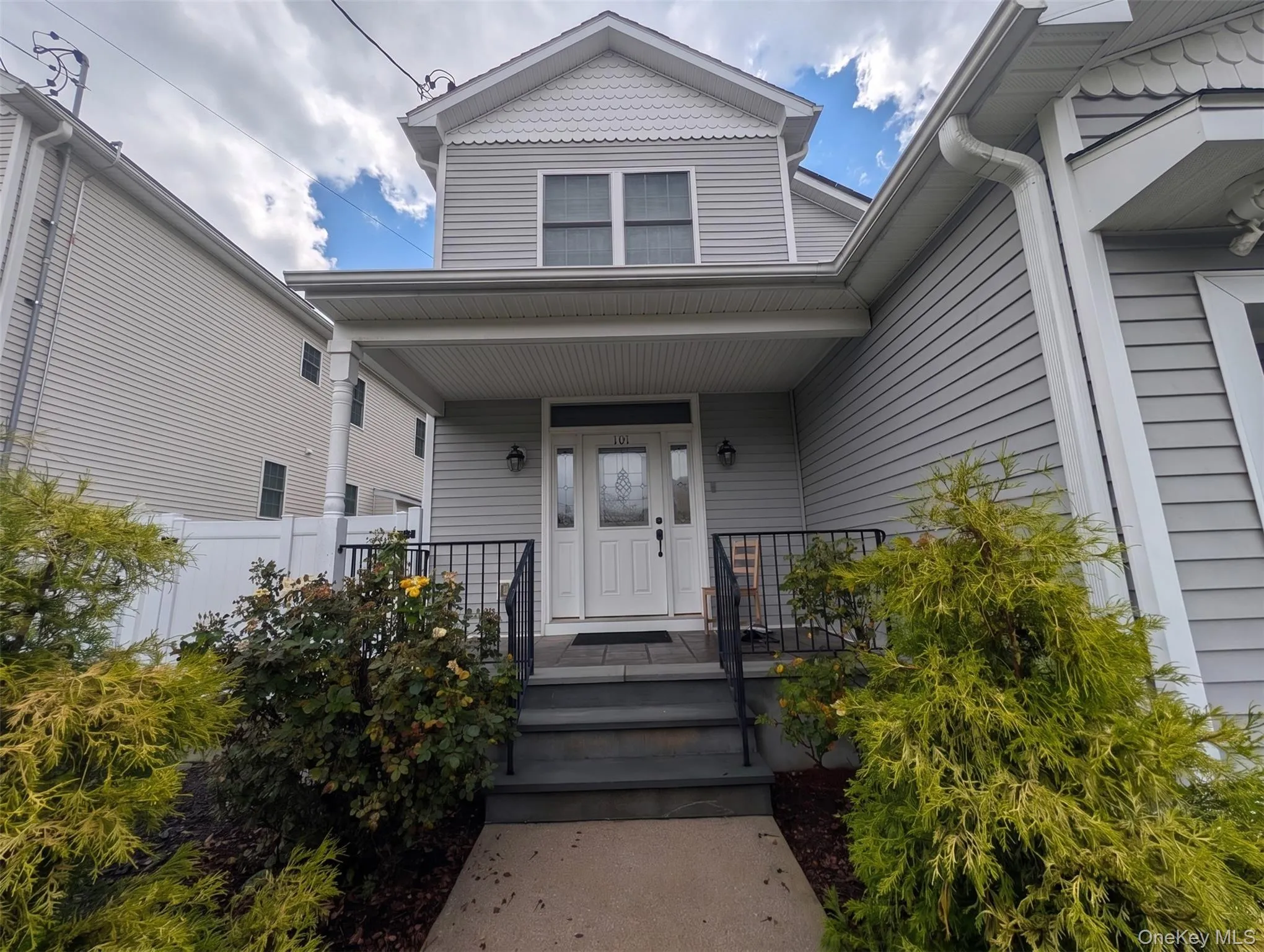 101 West Street, Mount Kisco, NY, 4 Bedrooms Bedrooms, 8 Rooms Rooms,2 BathroomsBathrooms,Residential Lease,For Rent,West,0,1048508 101 West Street, Mount Kisco, NY, 4 Bedrooms Bedrooms, 8 Rooms Rooms,2 BathroomsBathrooms,Residential Lease,For Rent,West,0,1048508